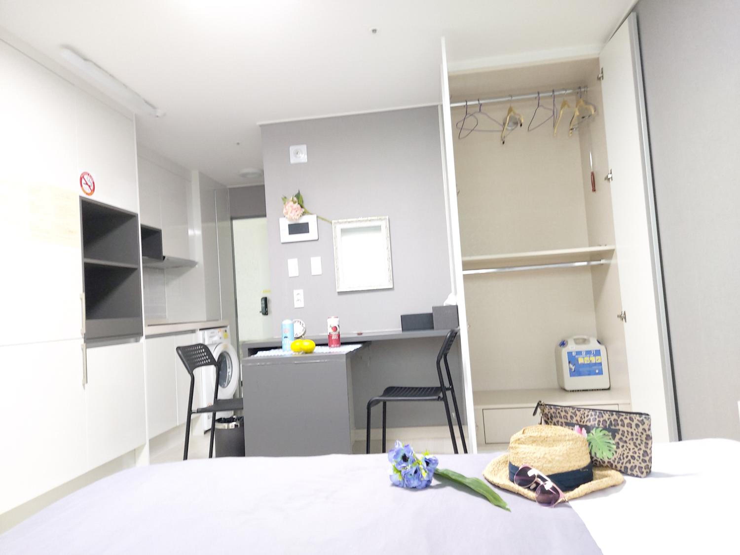 Jeju Vacations - ARA Palace Hotel - Property Image 7
