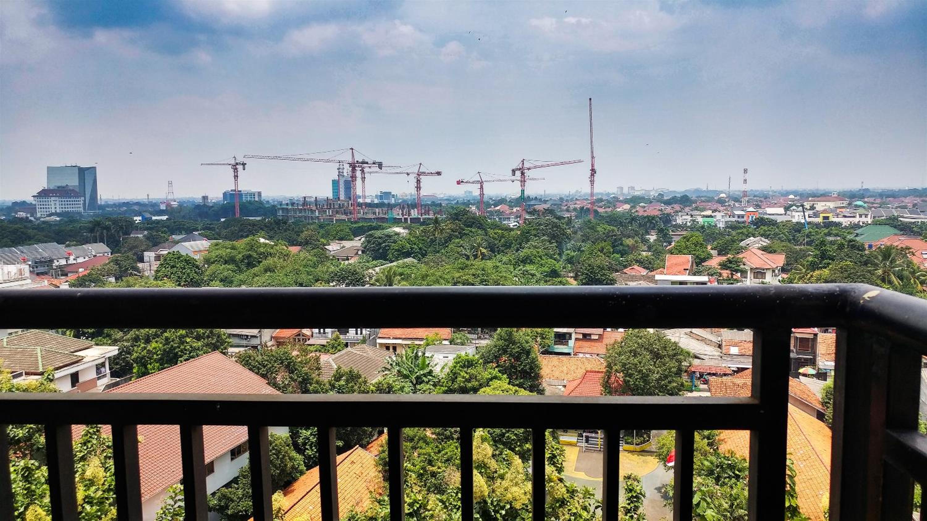 Best Studio 25 Kebagusan City Apartment By Travelio