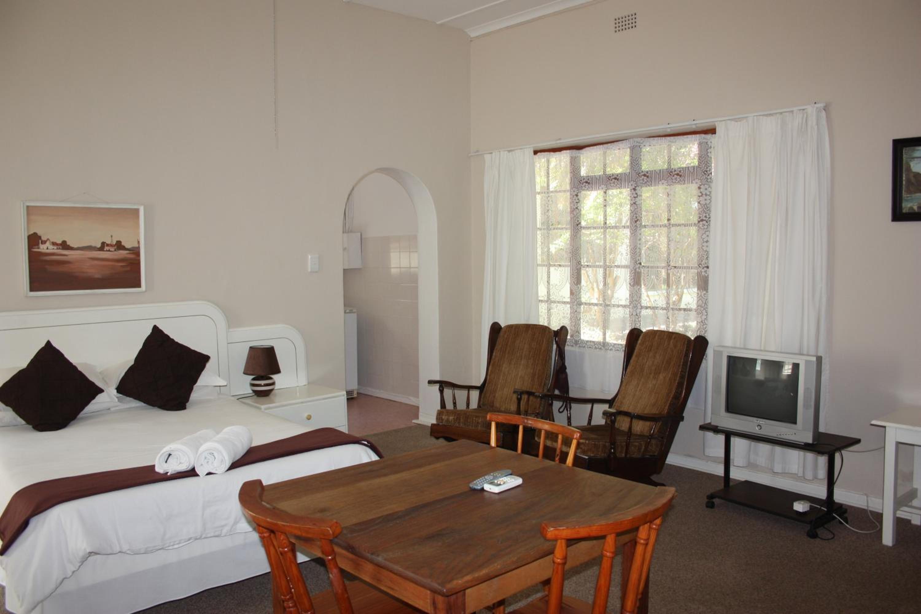 Karoopark Guest House, photo 40