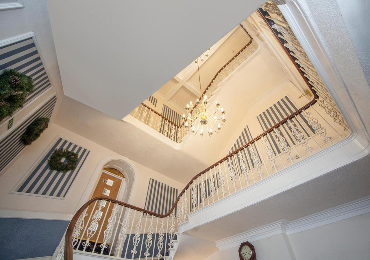 Weston-super-Mare Vacations - The Royal Hotel - Property Image 4