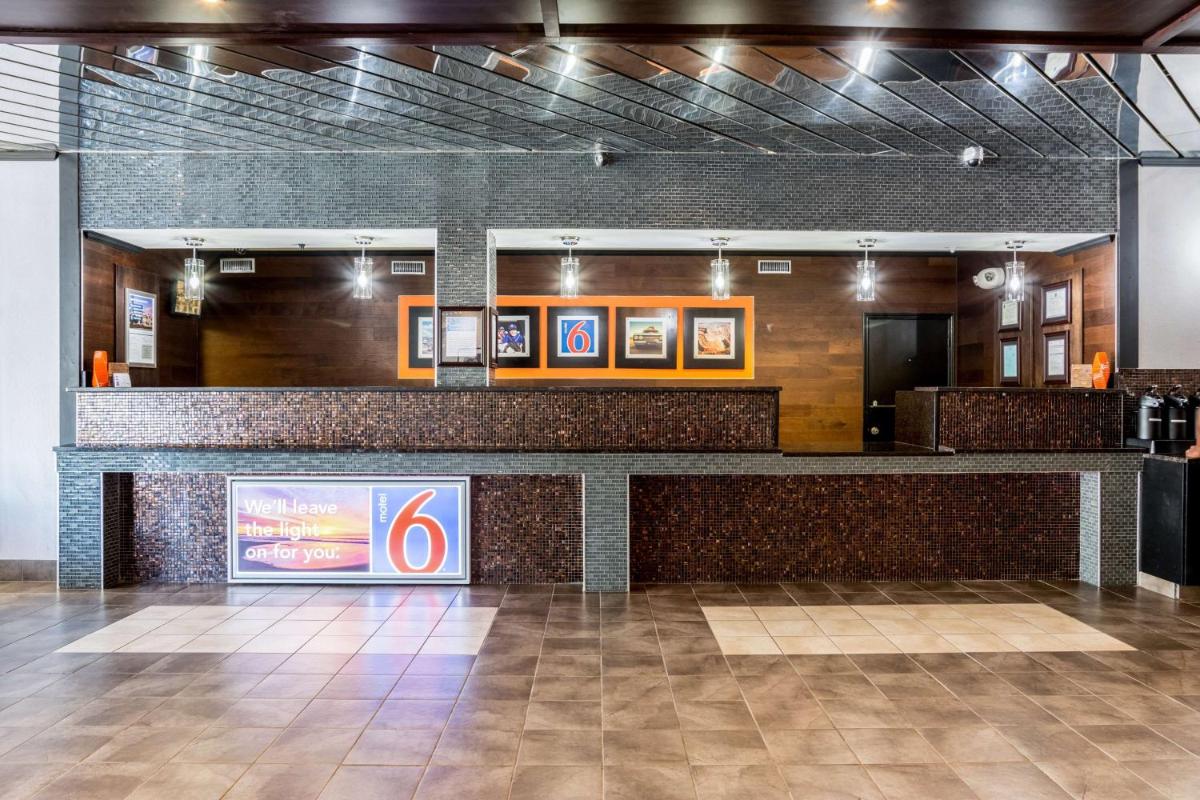 hotel reception