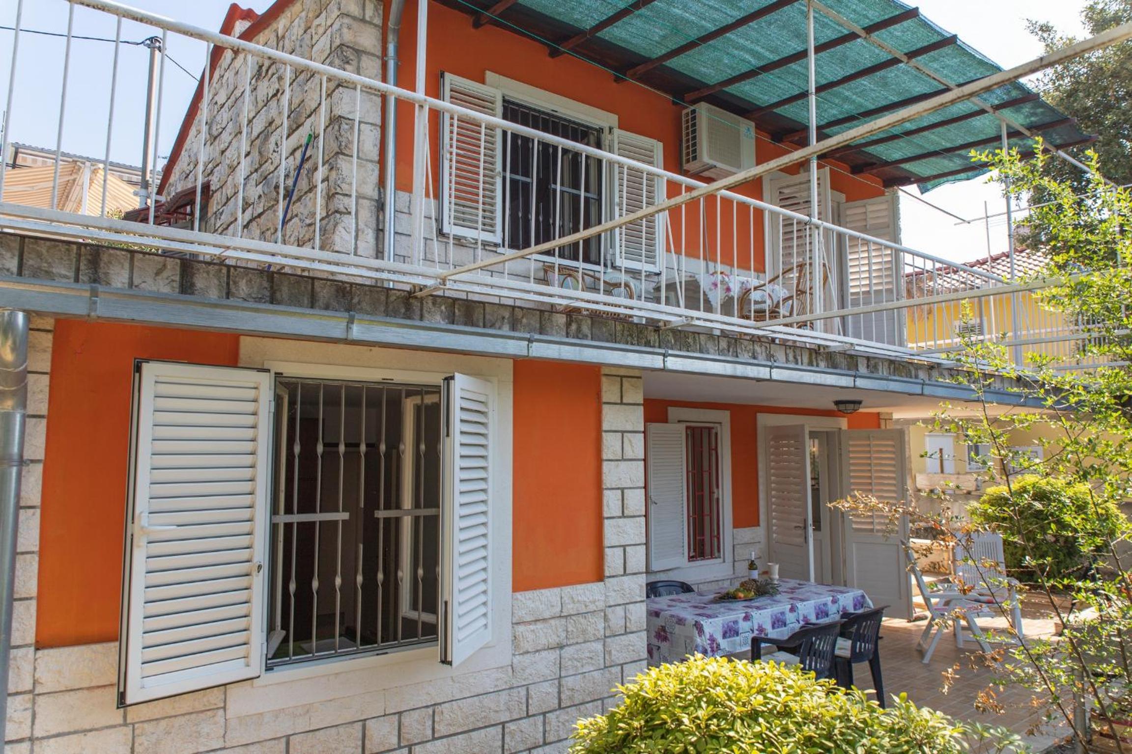 Holiday Home Luna view 2