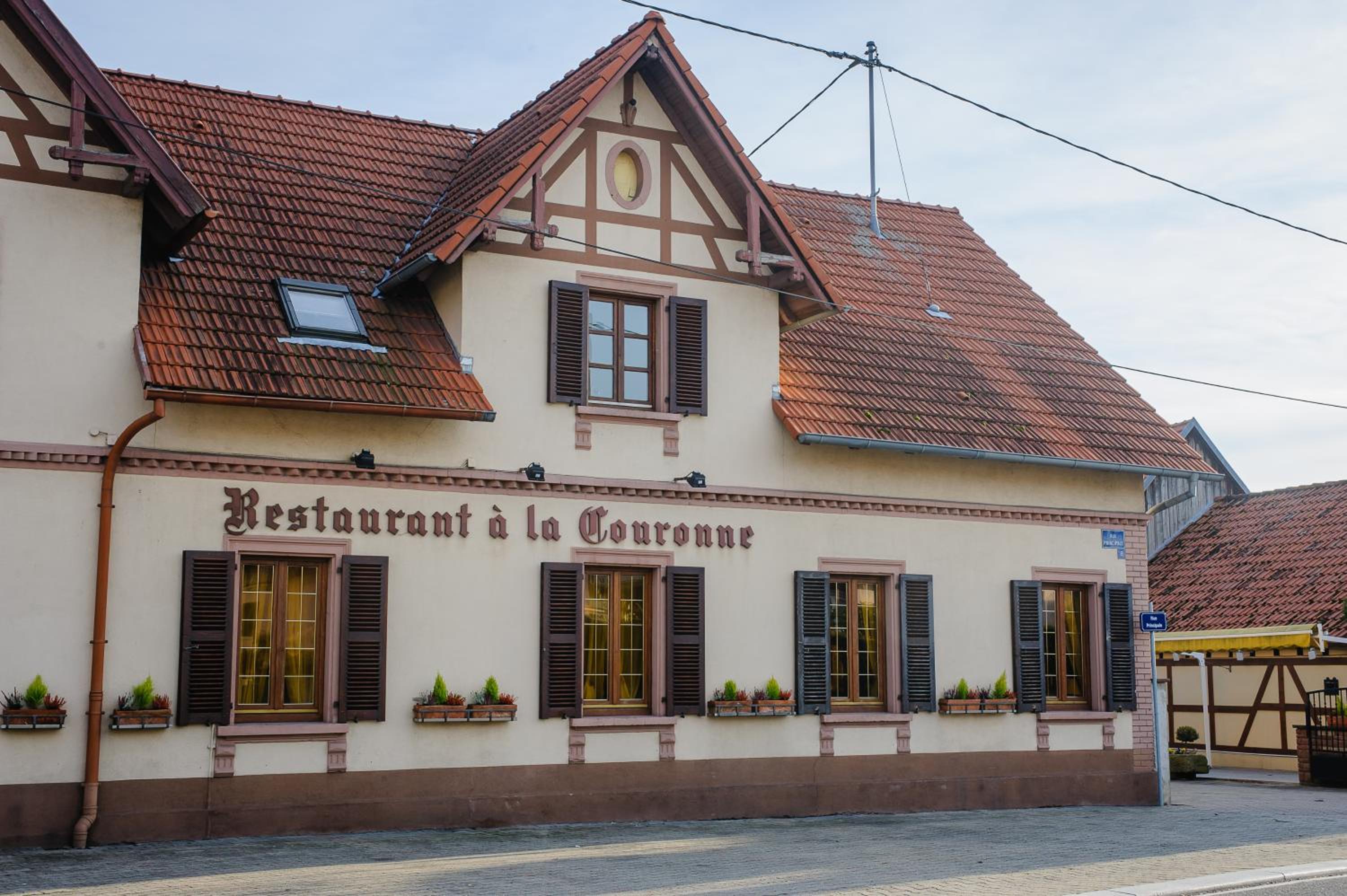 restaurant