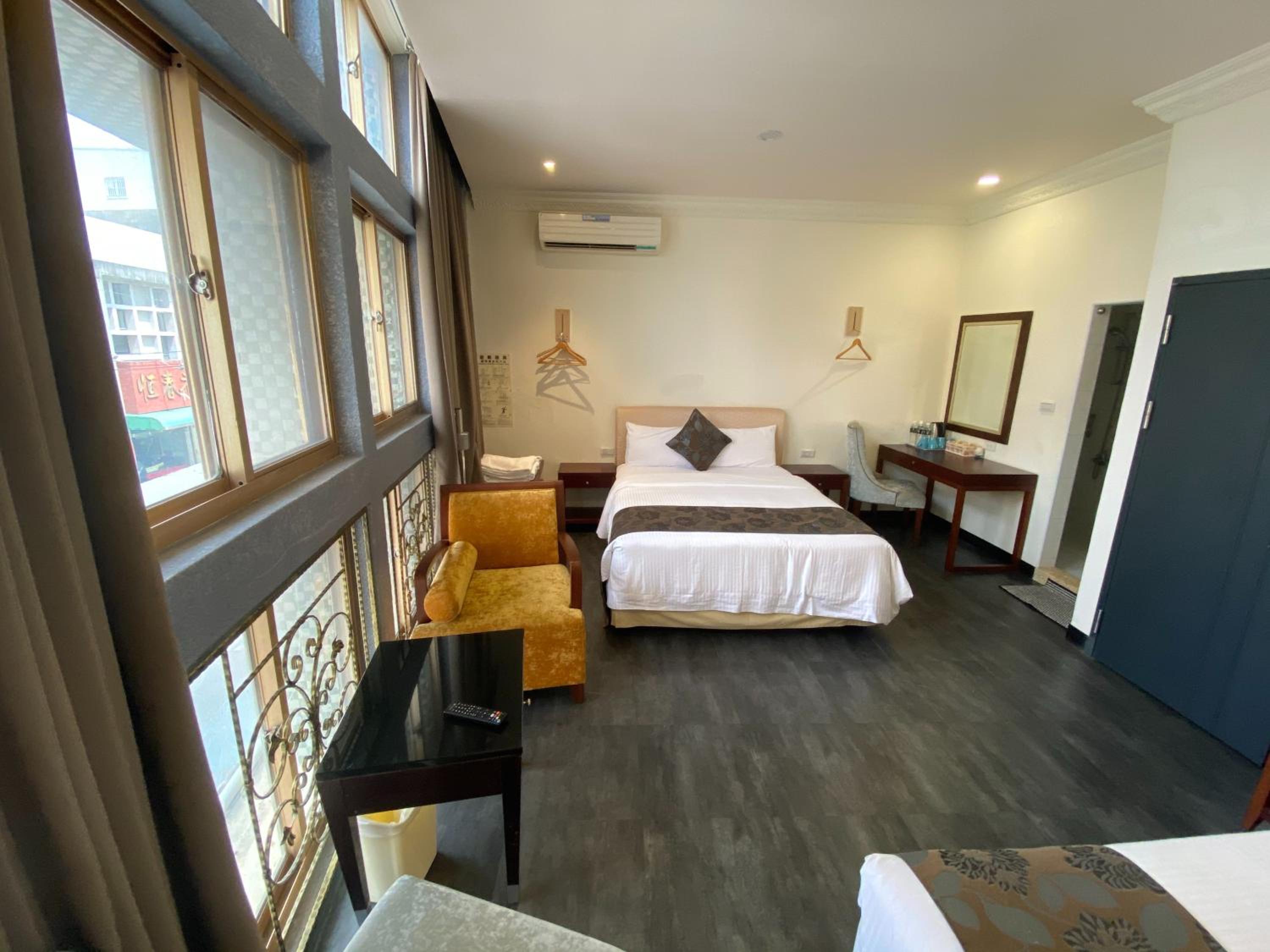 Kenting Heng-Chung Art Hostel