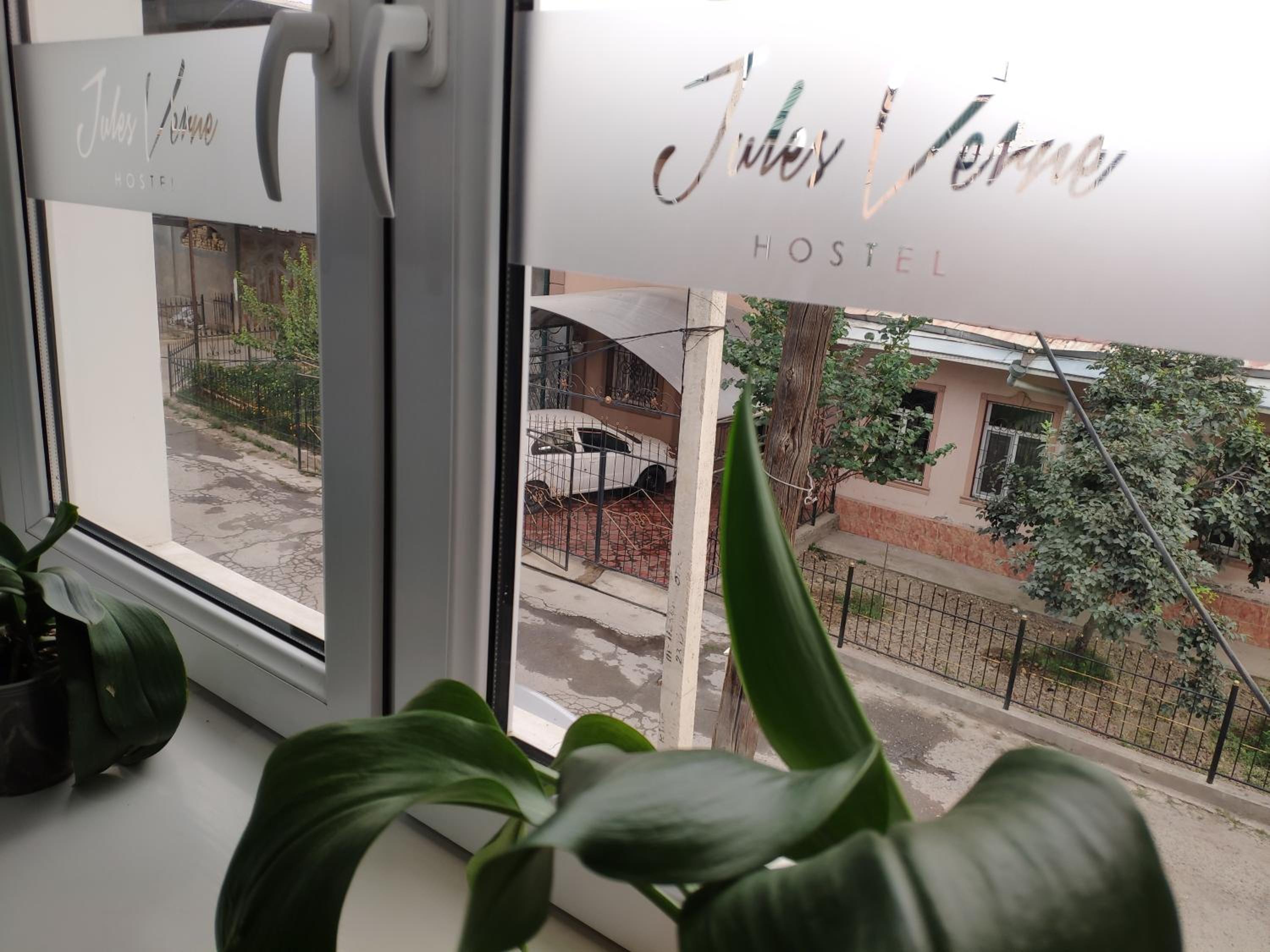 Jules Verne Hostel view 4