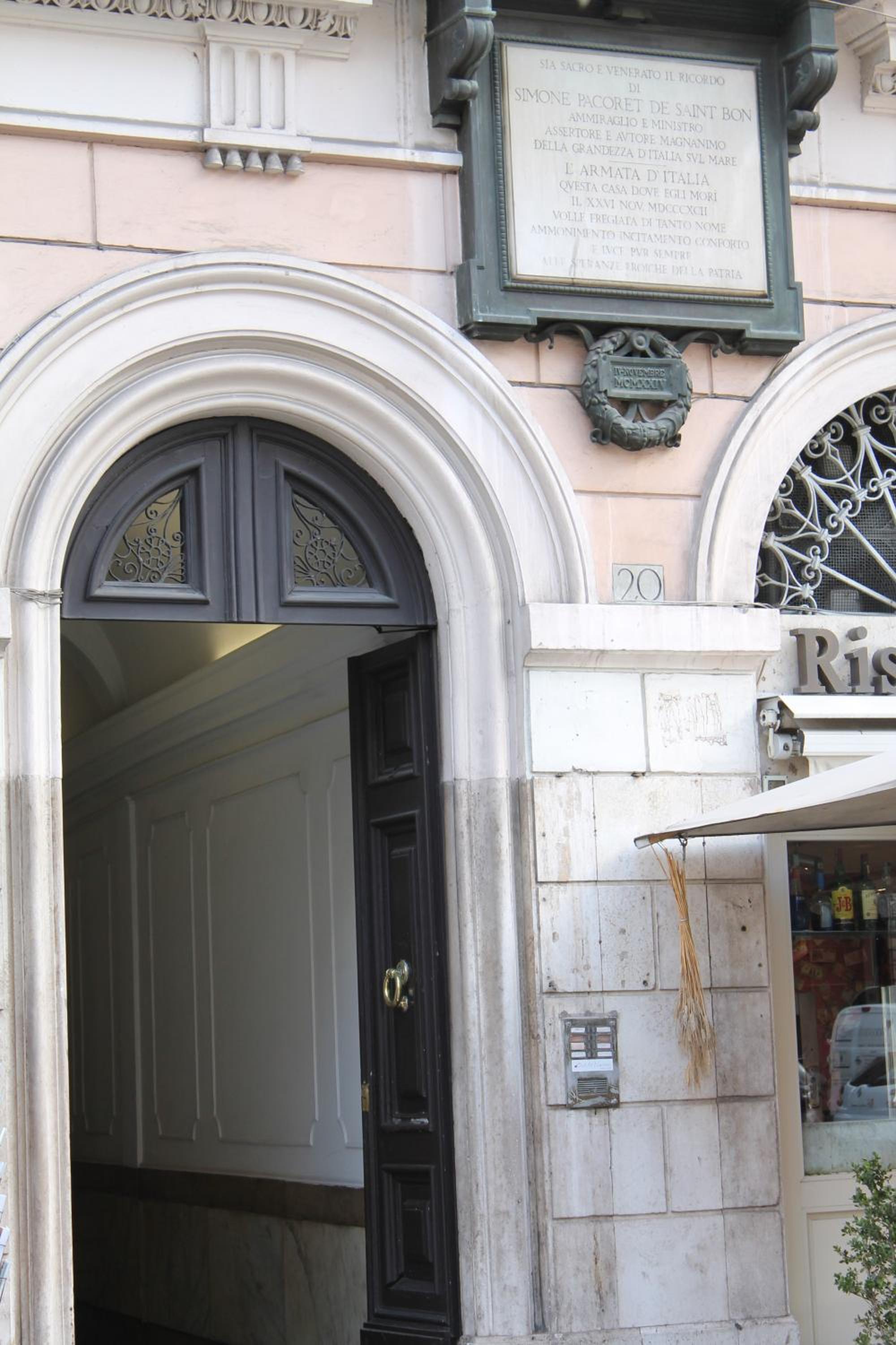 Relais Rione Ponte