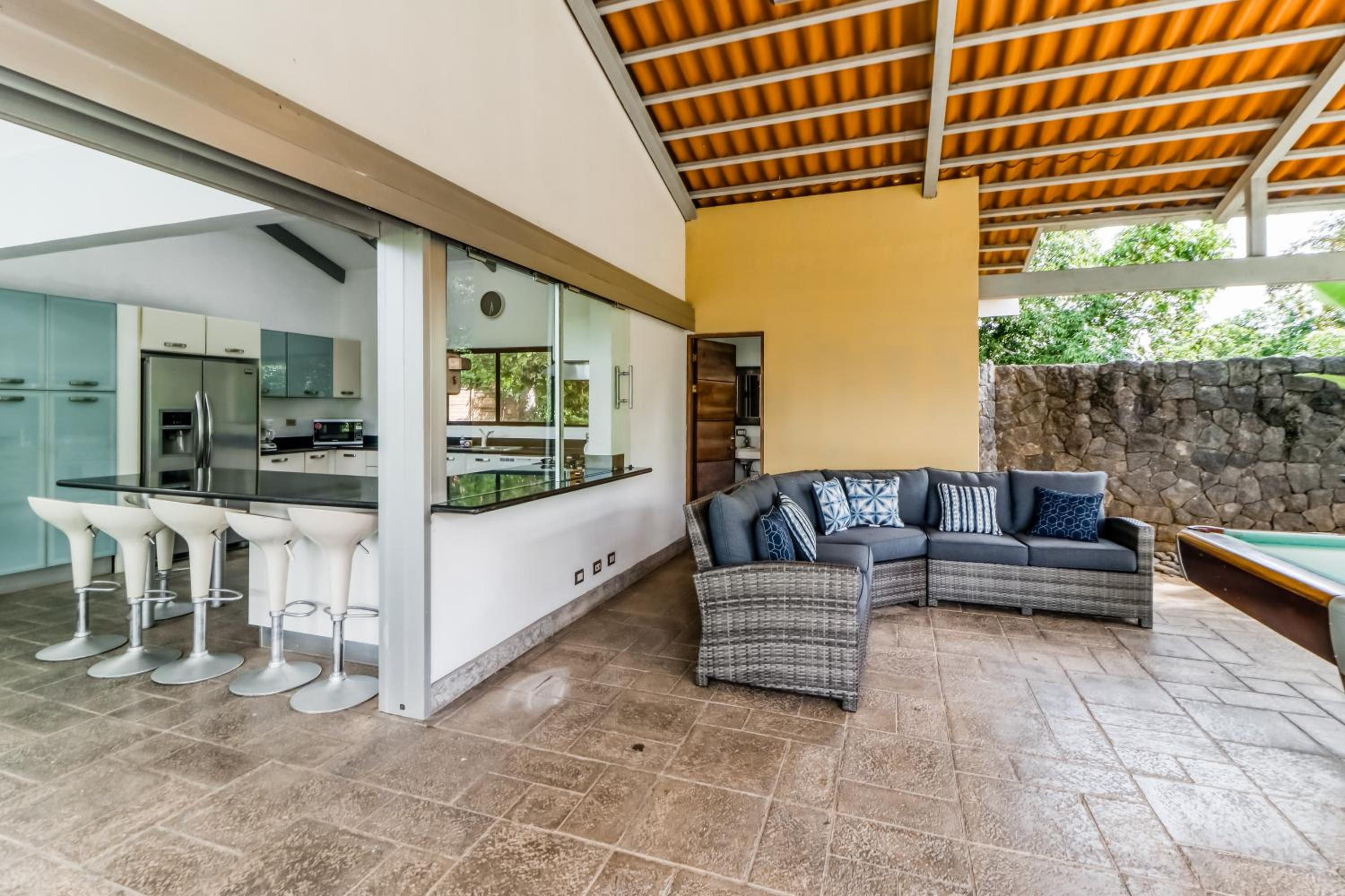 Casa Cariblanco