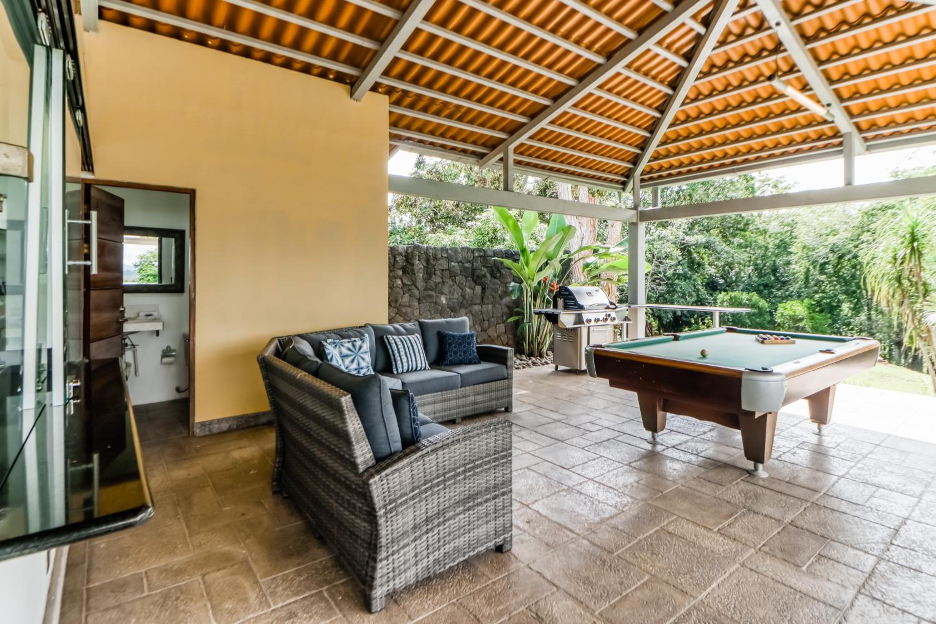 Casa Cariblanco