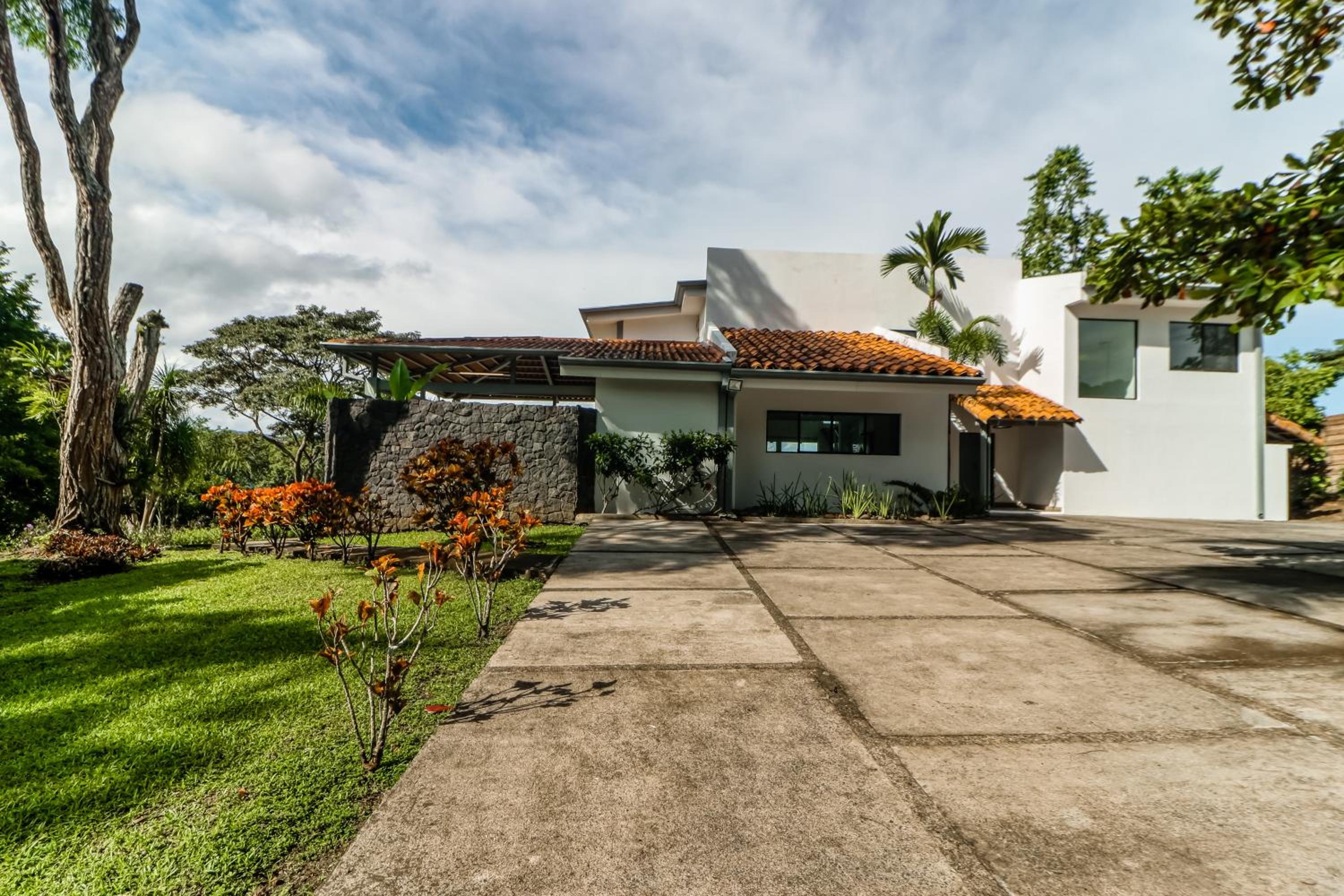 Casa Cariblanco