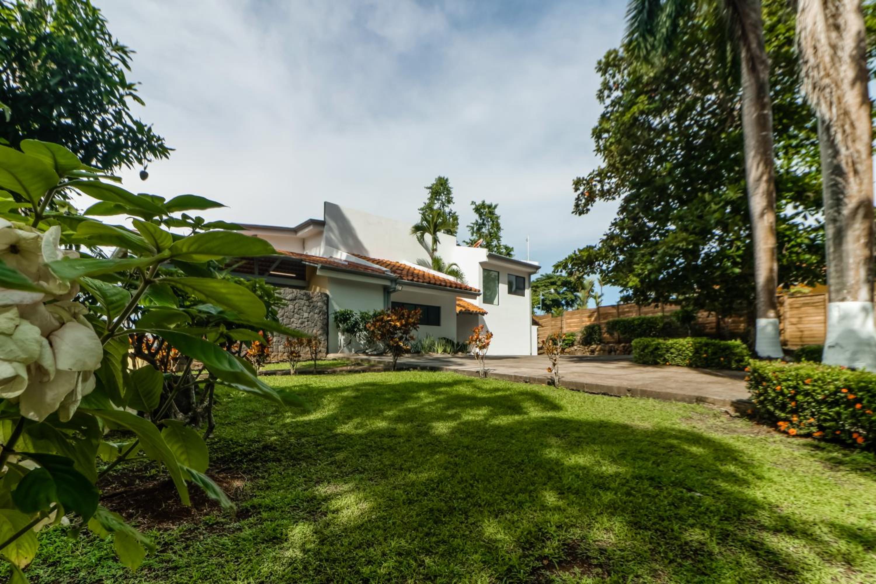Casa Cariblanco