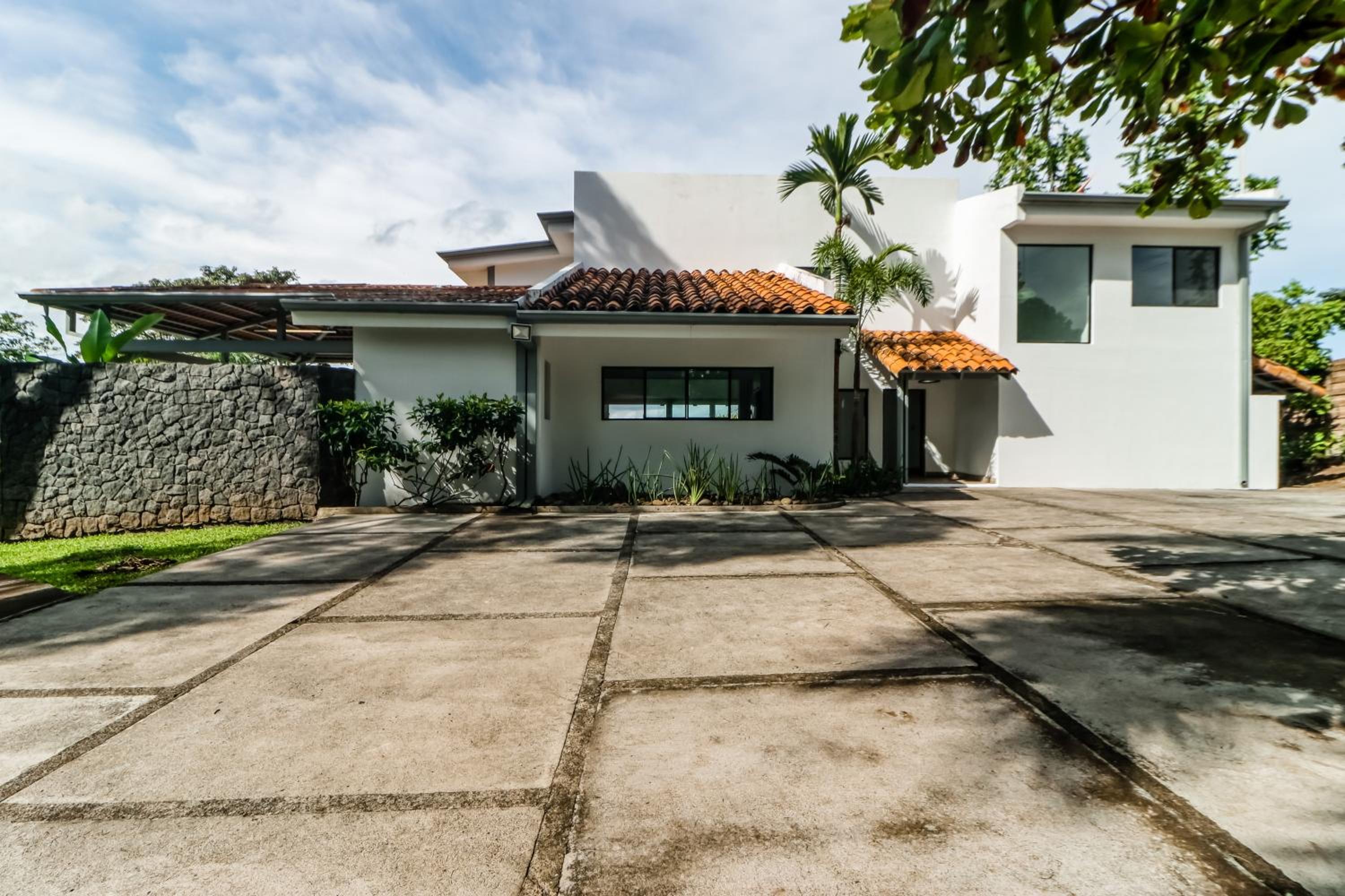 Casa Cariblanco