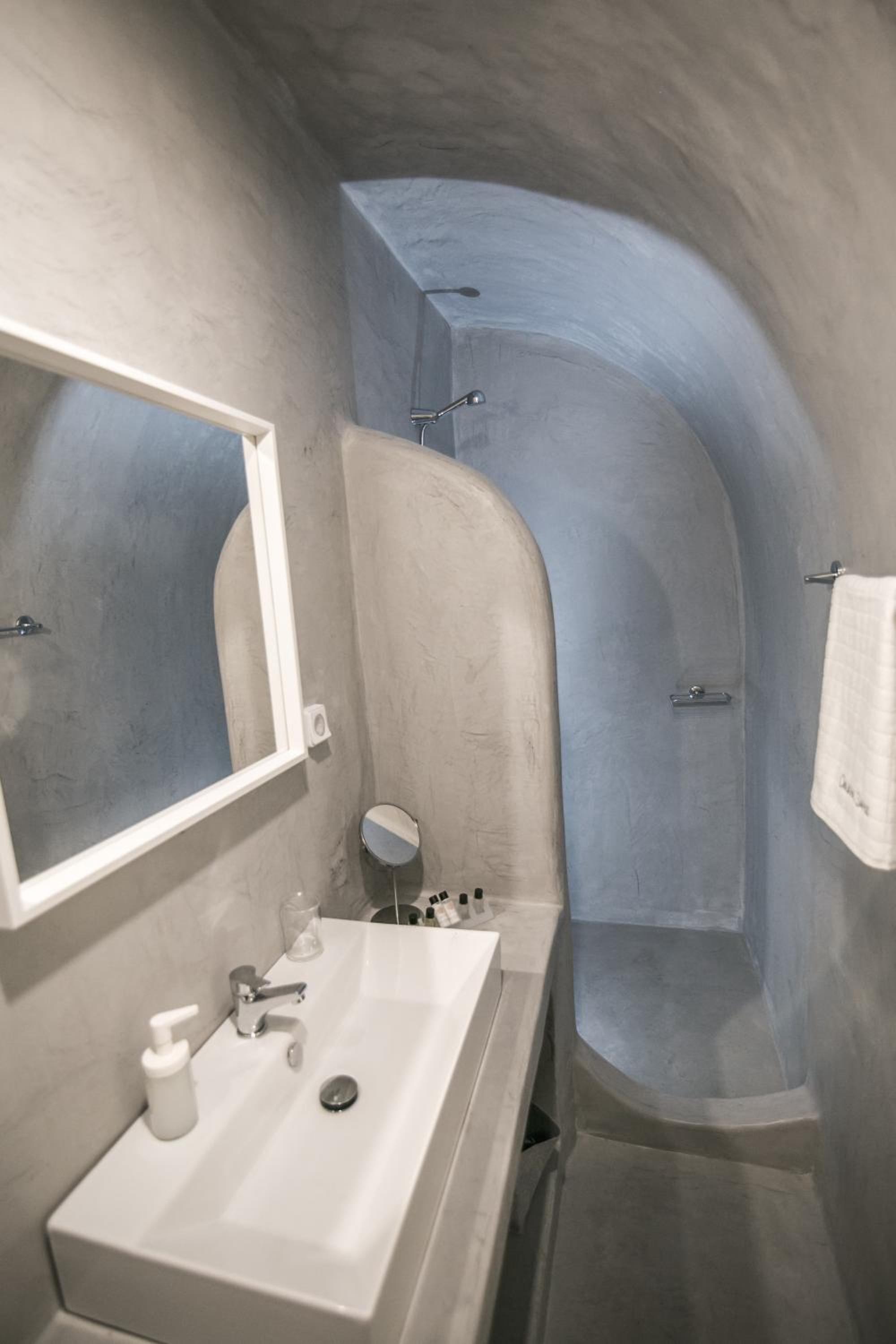 Oia Vacations - Theodora Suites - Property Image 36