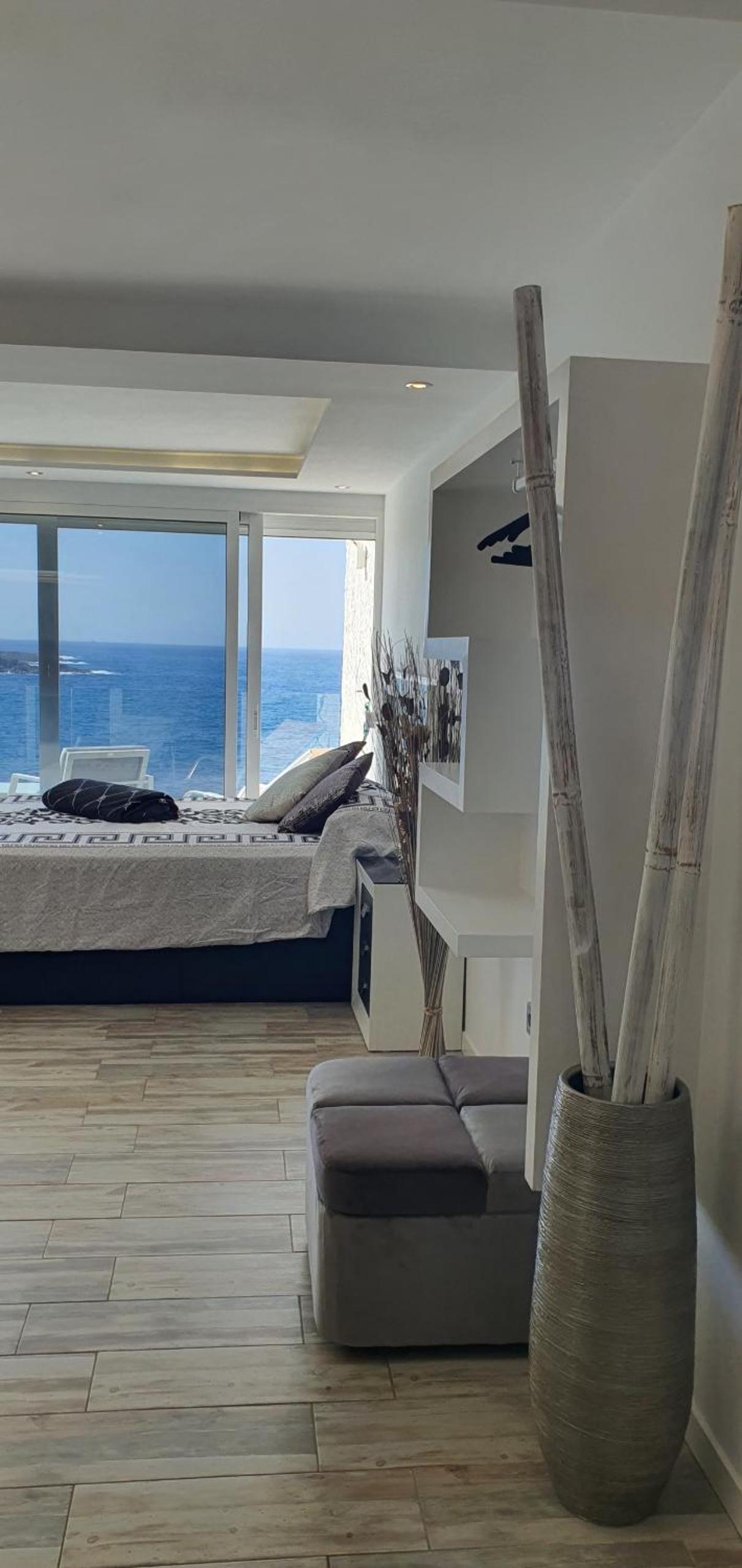 Callao Salvaje Beach Apartment view 5