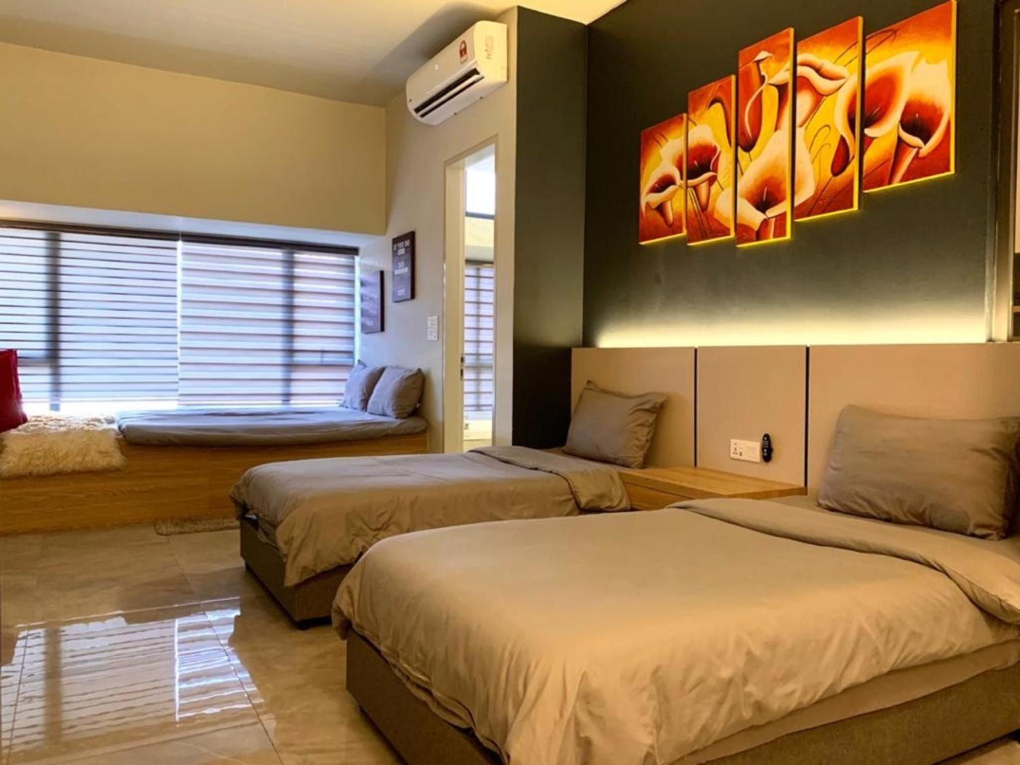 Imperio,Res - Quality -- Comfort -- Location photo 3