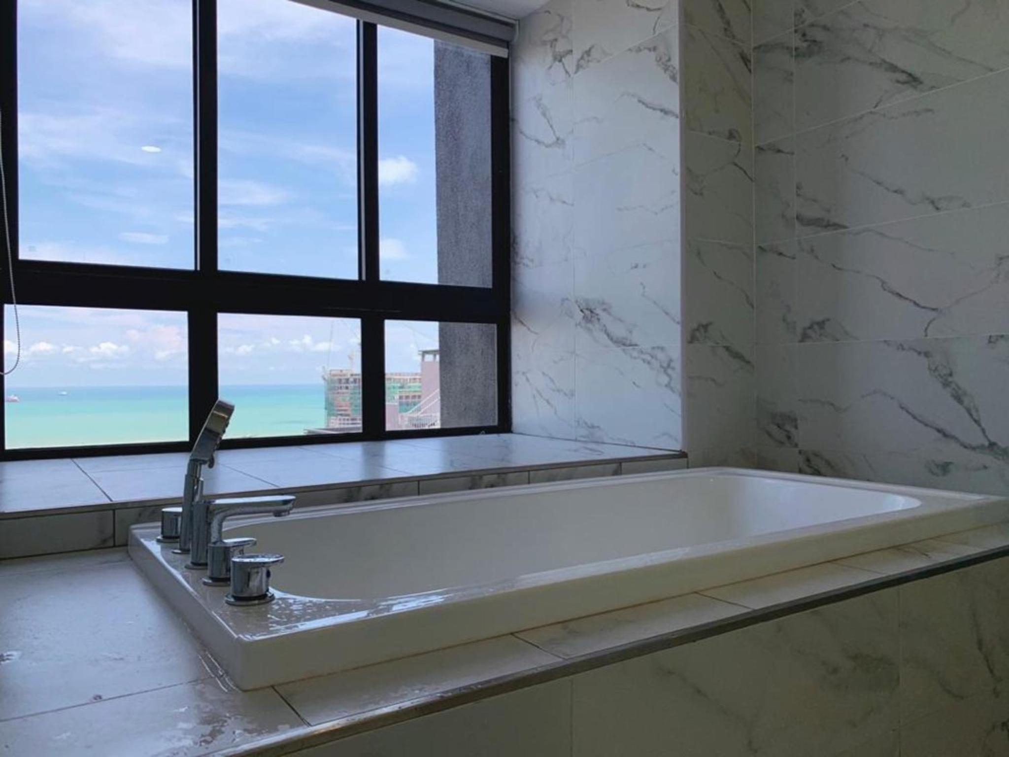 Imperio,Res - Warm -- Comfy -- Charming View photo 6