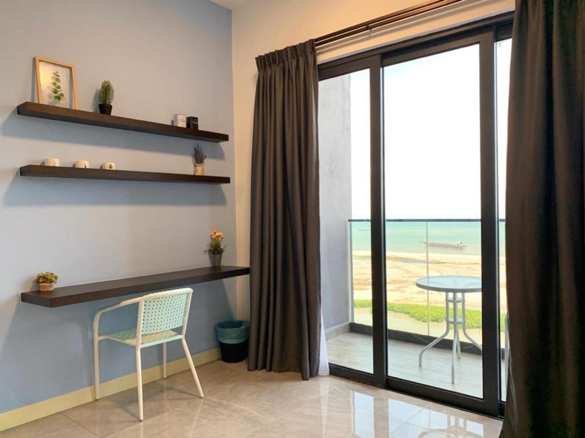 Imperio,Res - Warm -- Comfy -- Charming View photo 4