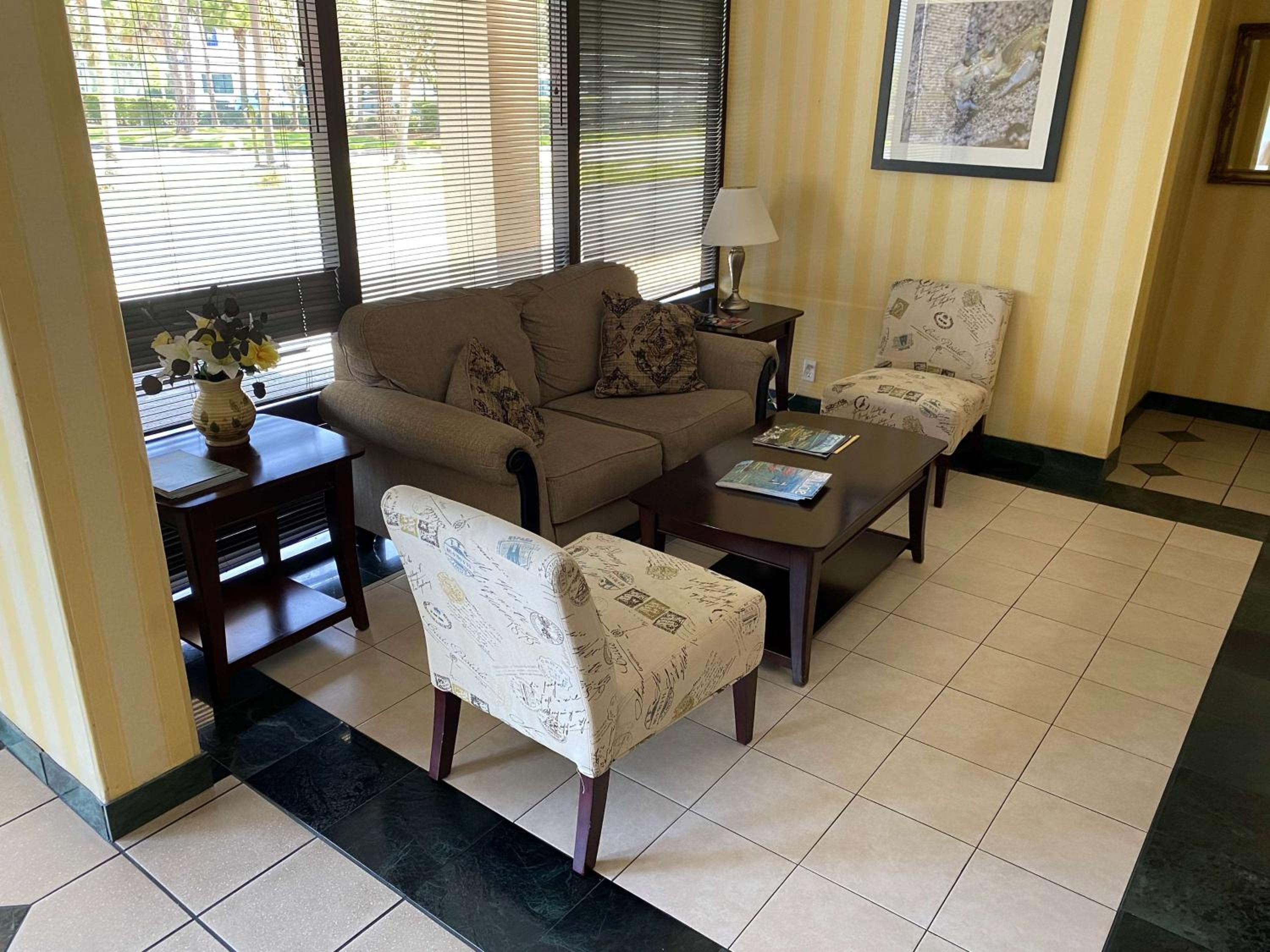 Quality Inn Fort Pierce I-95 view 4