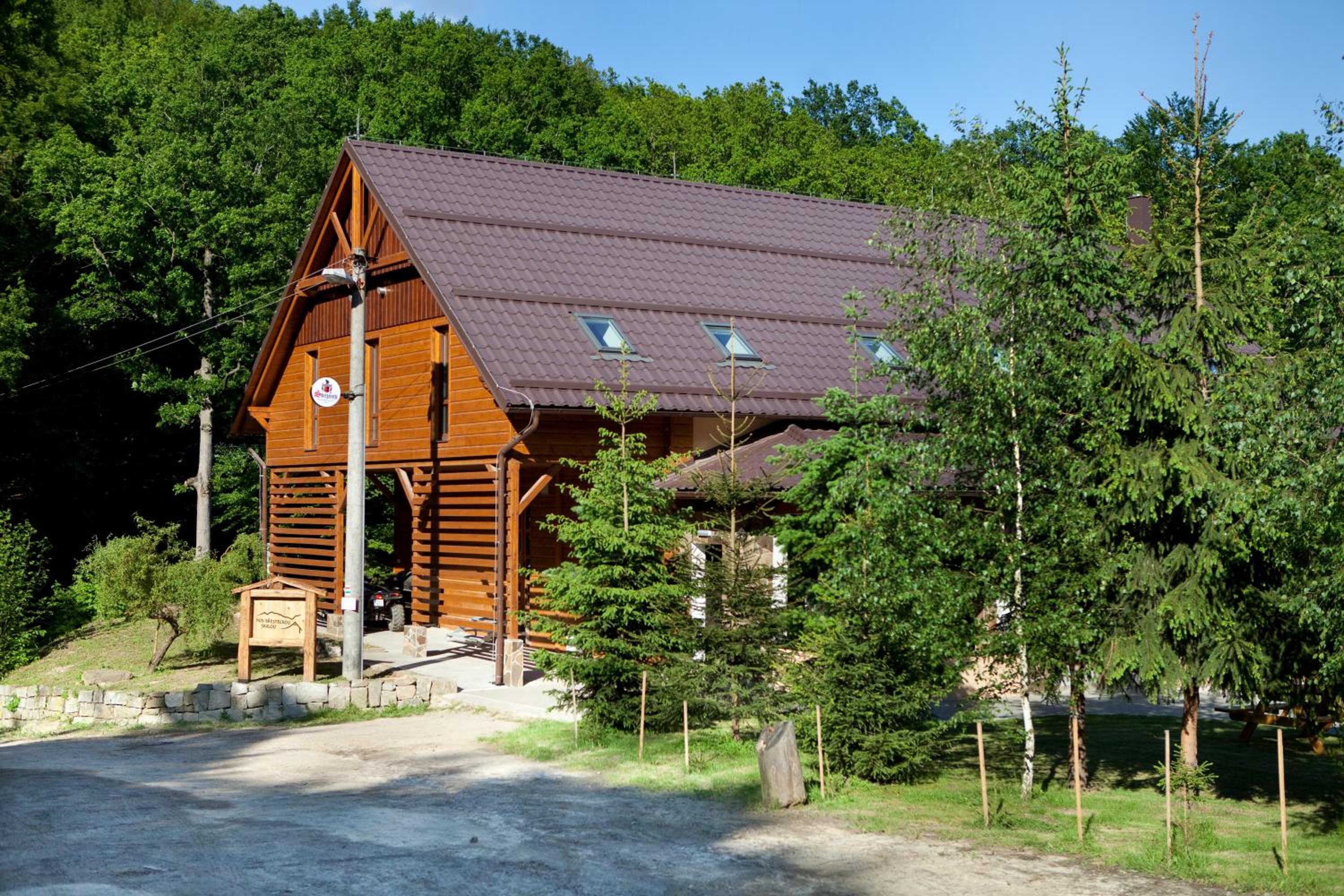 Pod Břesteckou skalou