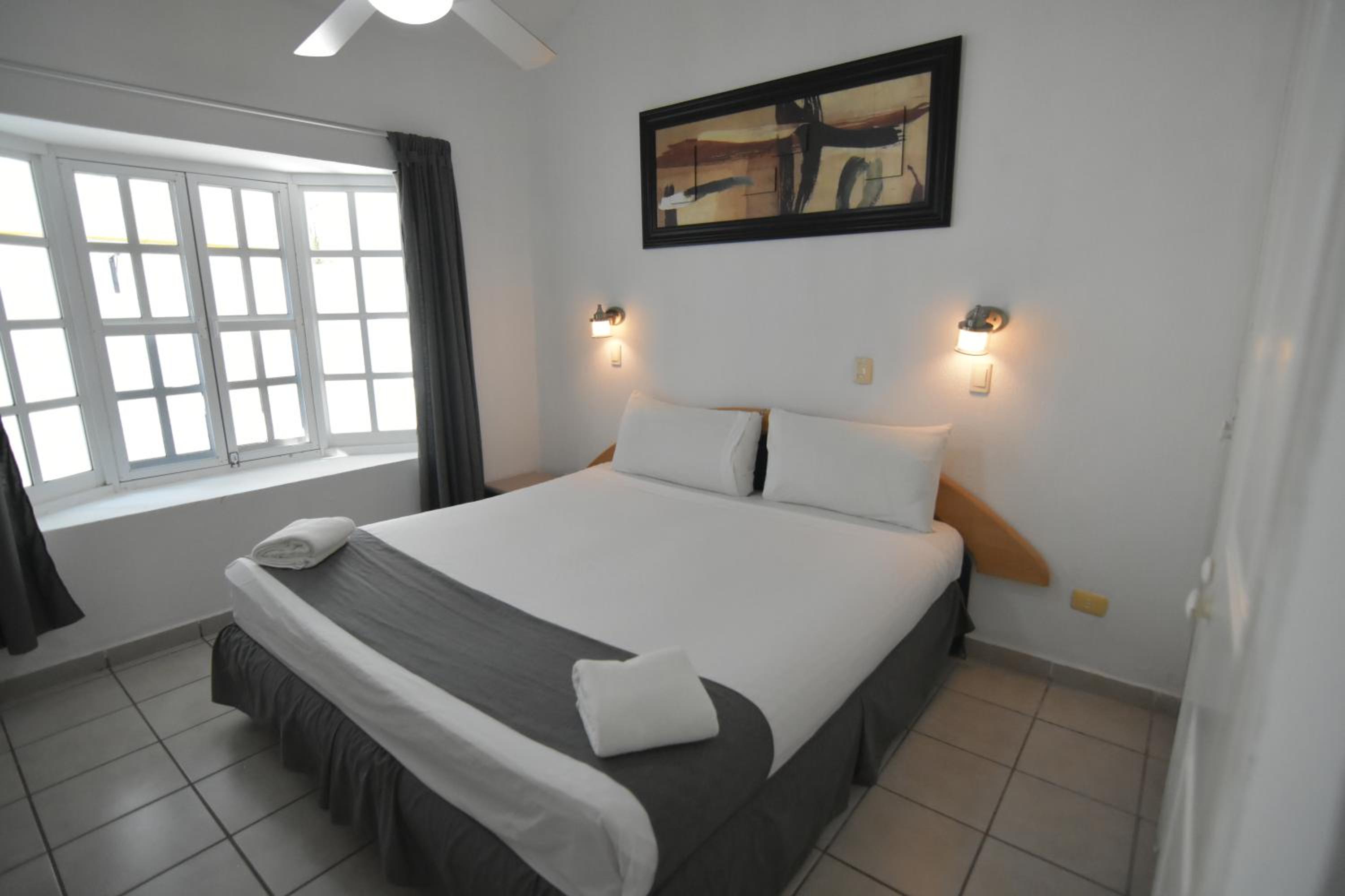 Tulipanes Cancun