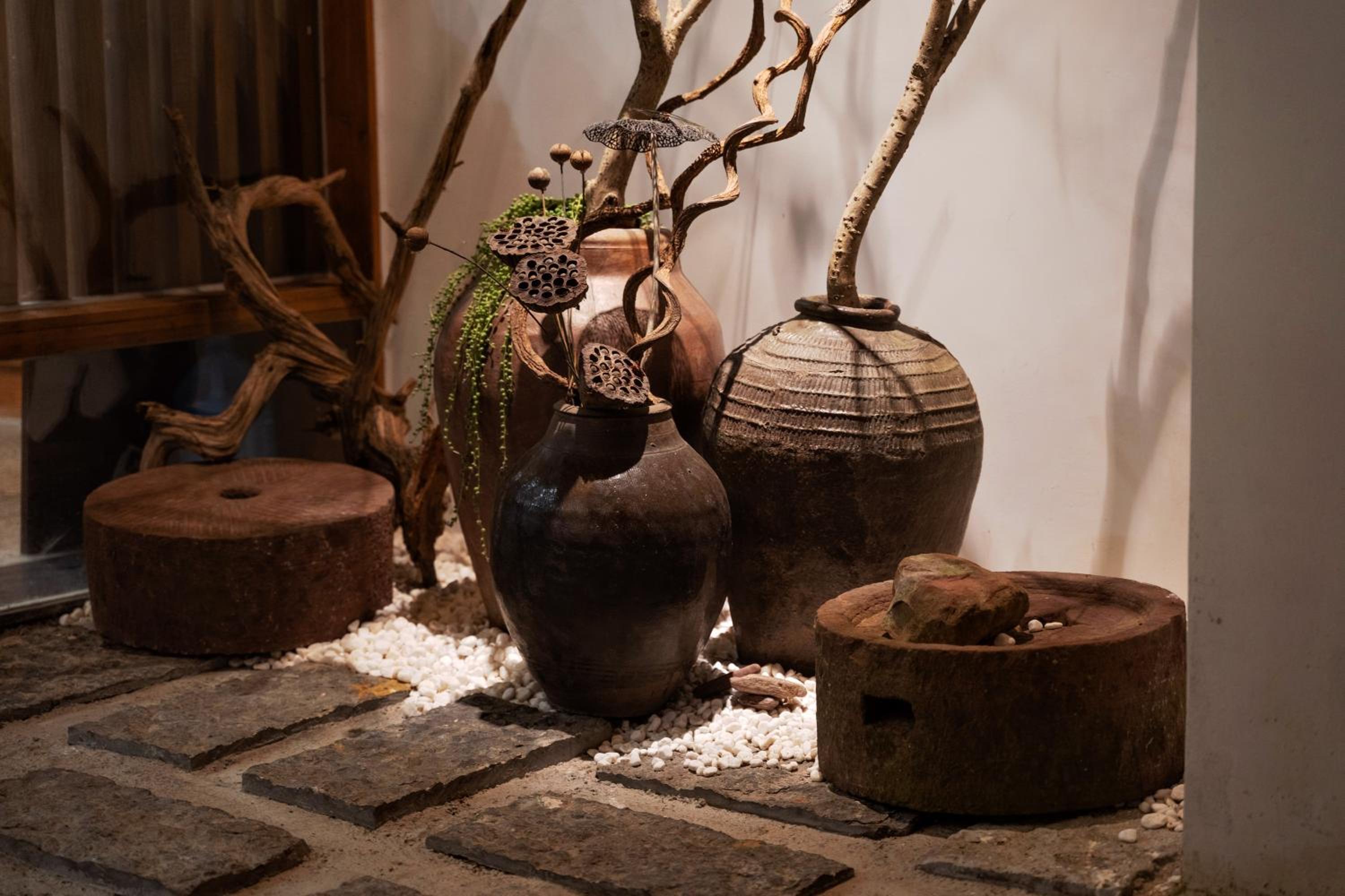 Whispering Mountains Boutique Hotel