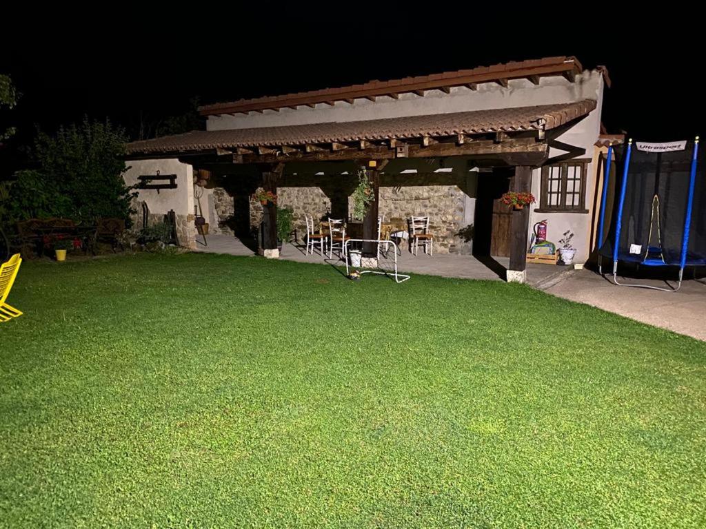 Las Riendas casa rural view 3
