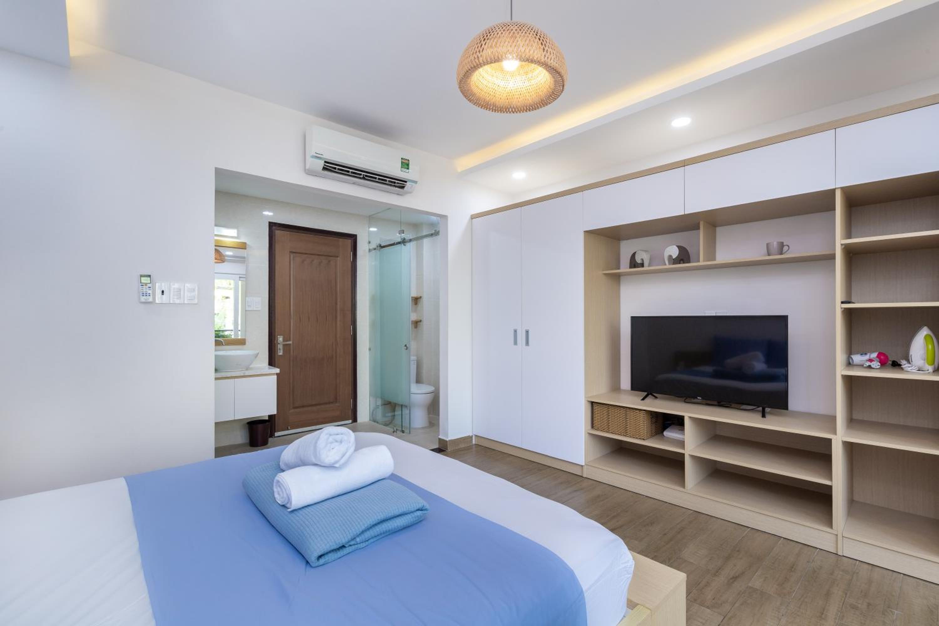 Cozrum Homes - Yoga Corner