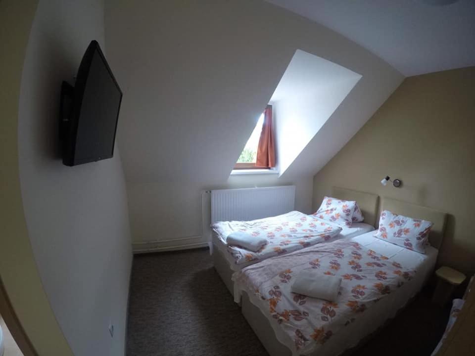Photo 38