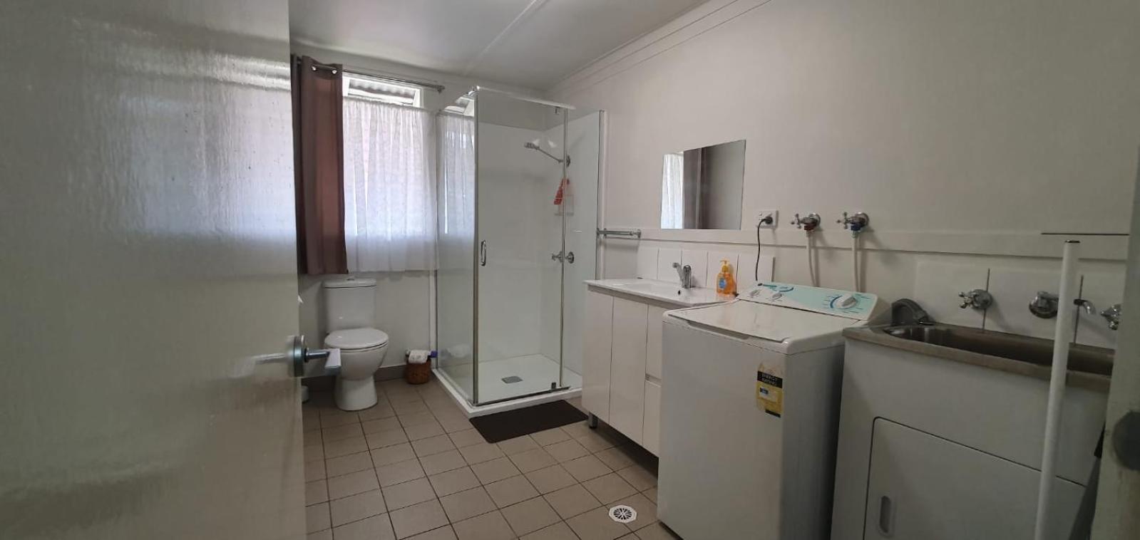 Riverfront Cottage in Booderee National Park at Christians Minde