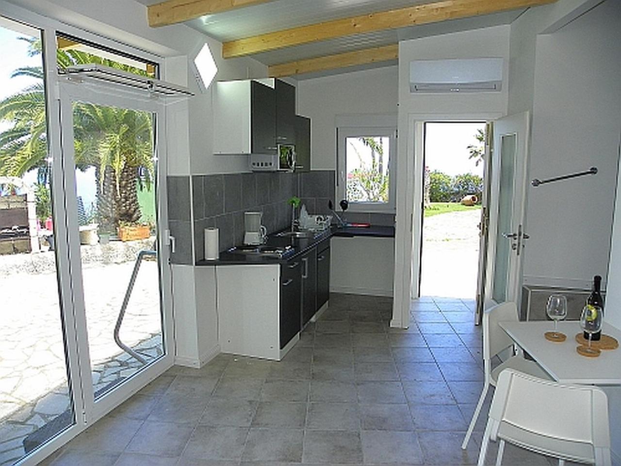 Casita Mariposa Azul view 2