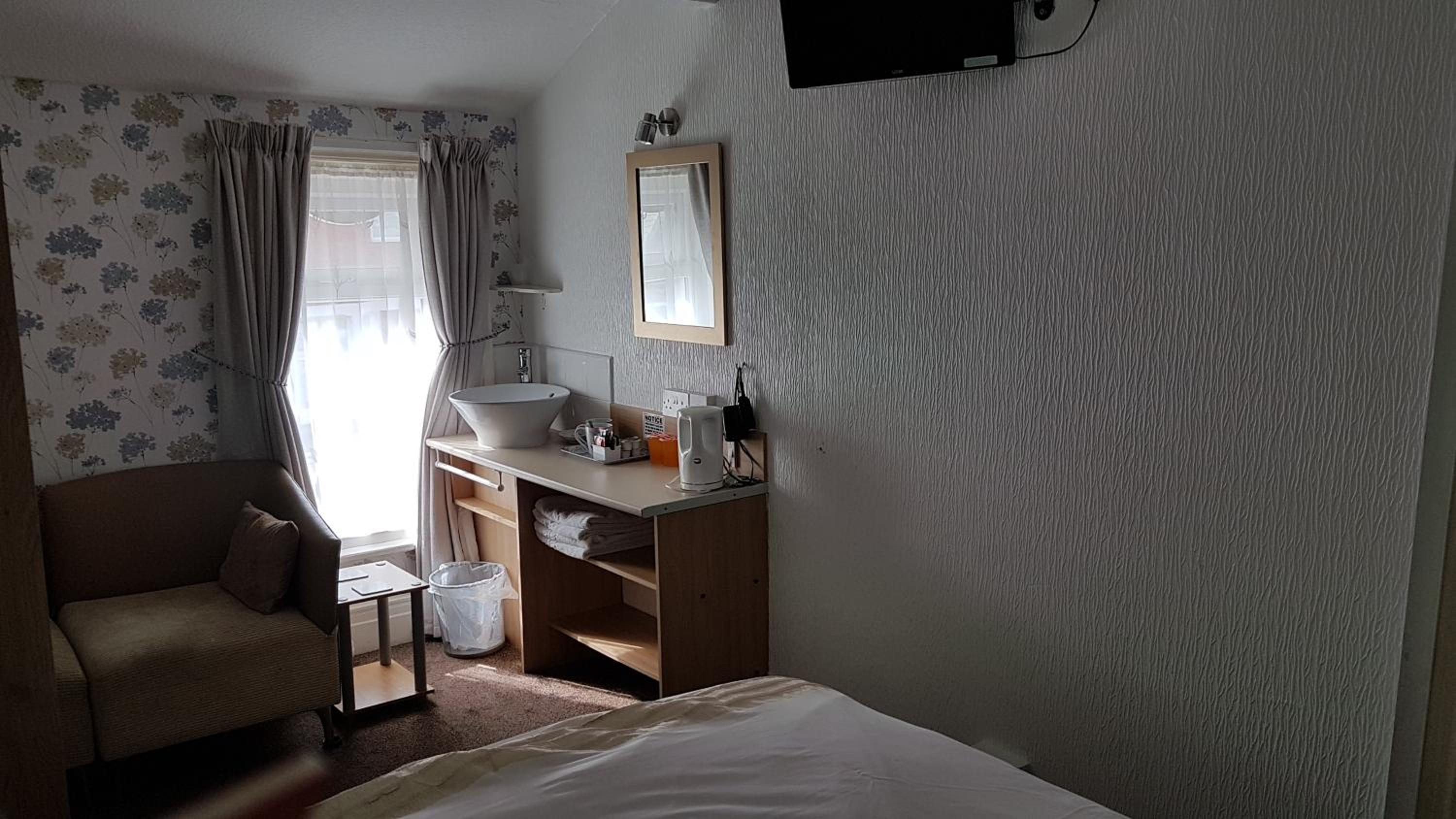 Photo 13