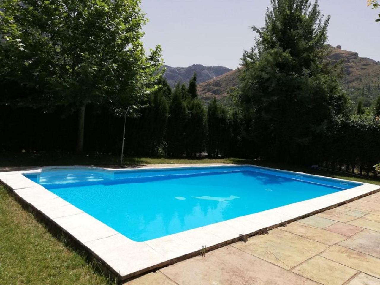 Photo 10