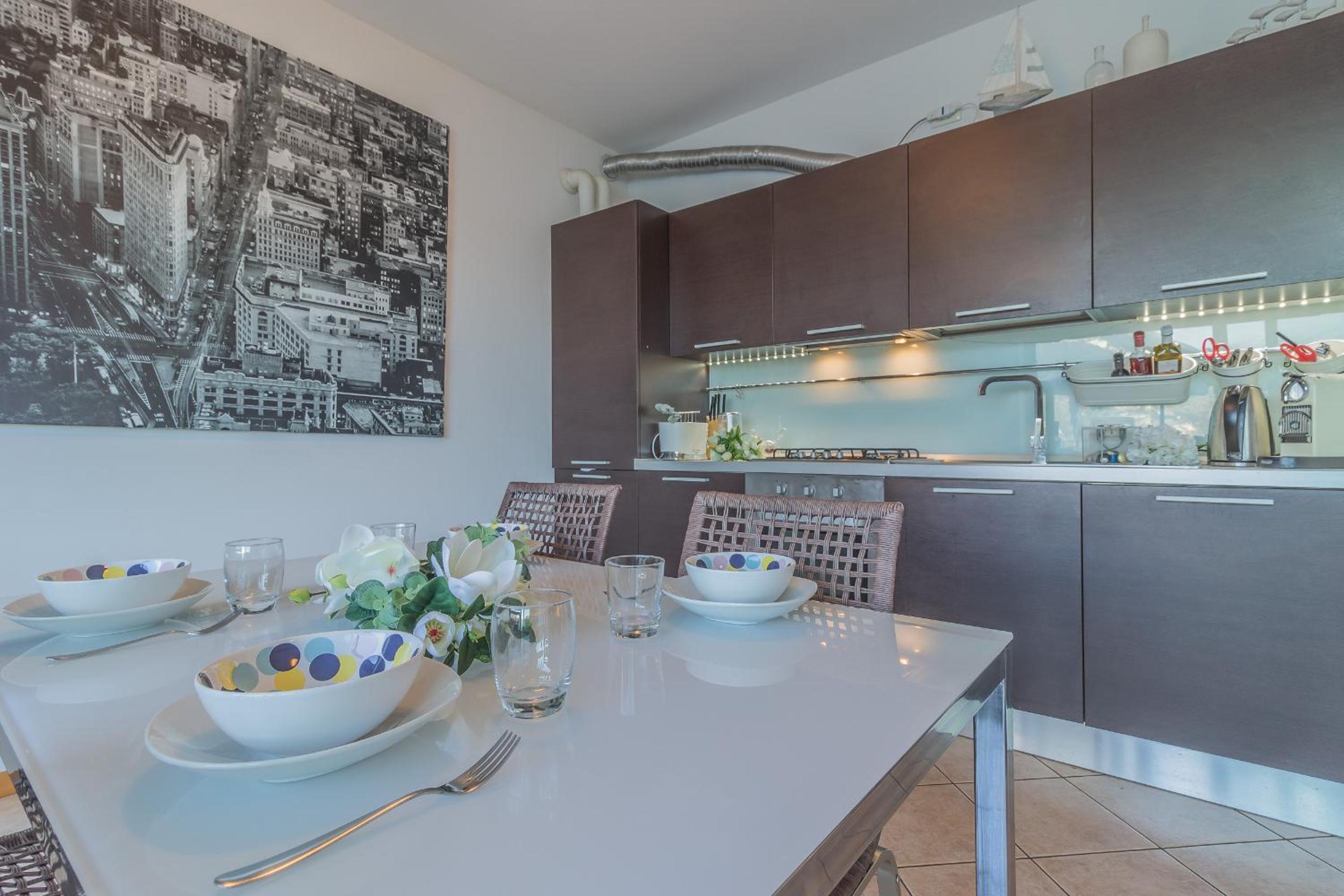 La Dolce Vista en Perledo — kitchen