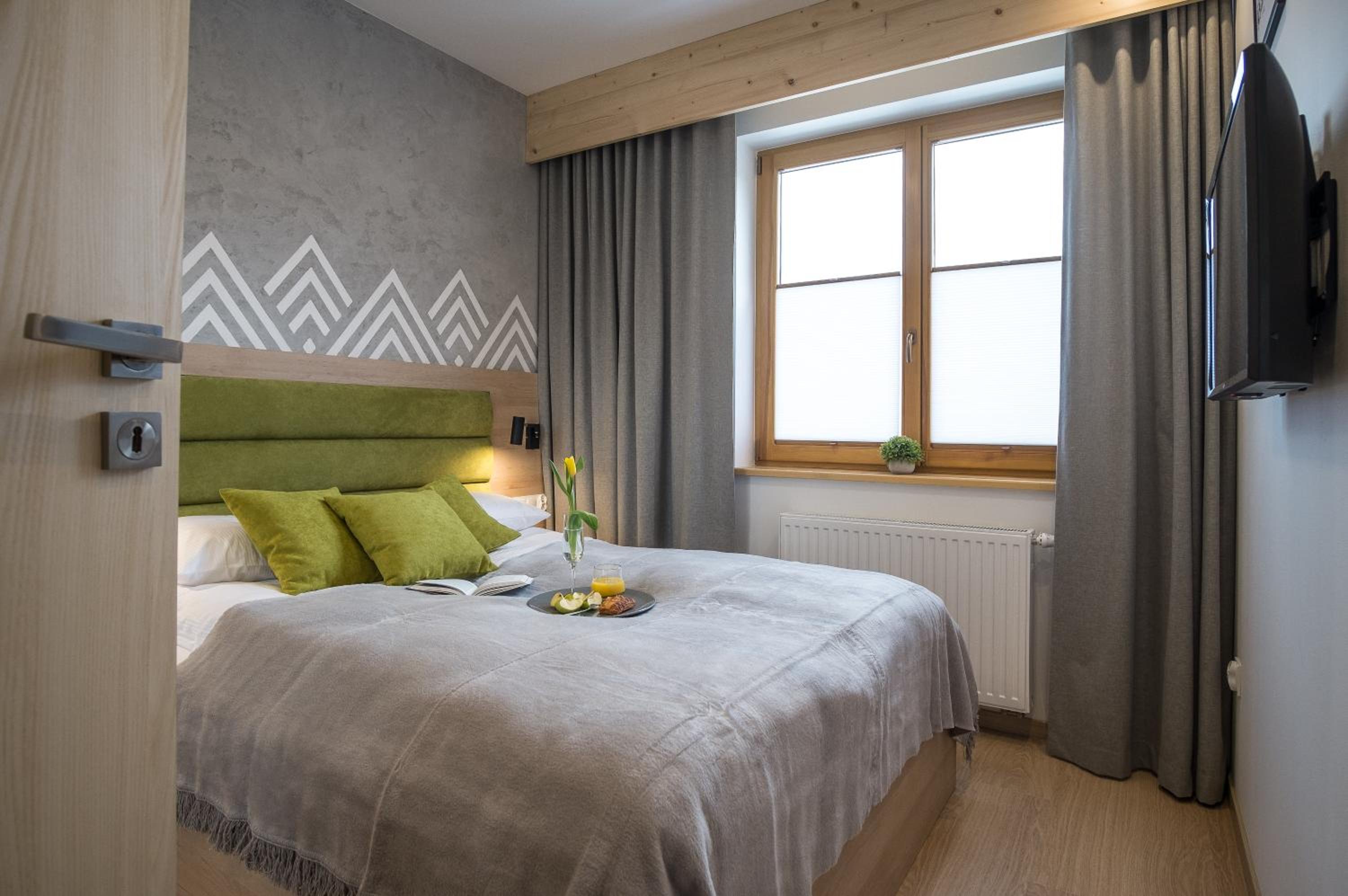 Apartament Modern Green w centrum z widokiem na Giewont view 4
