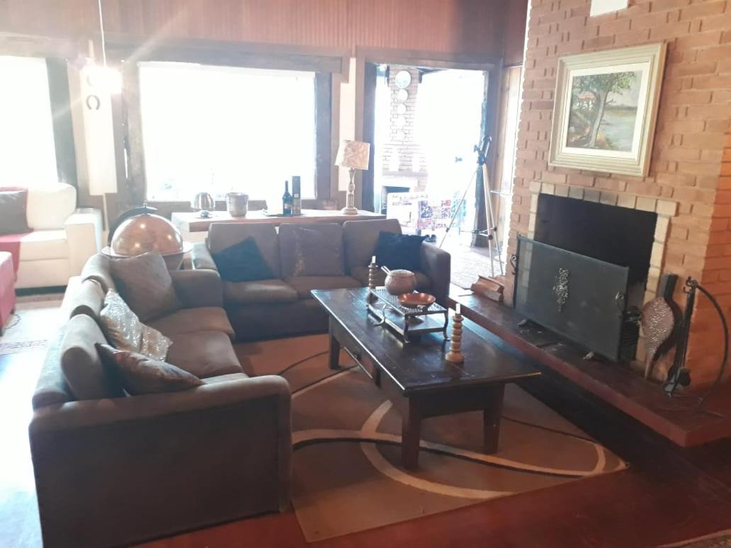 Villa Valentina chalés com lareira e churrasqueira