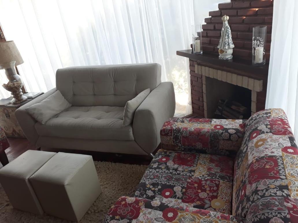Villa Valentina chalés com lareira e churrasqueira