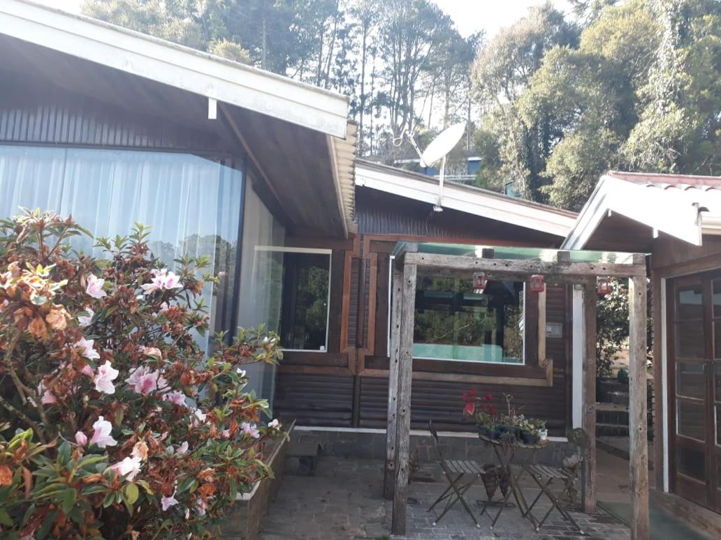 Villa Valentina chalés com lareira e churrasqueira