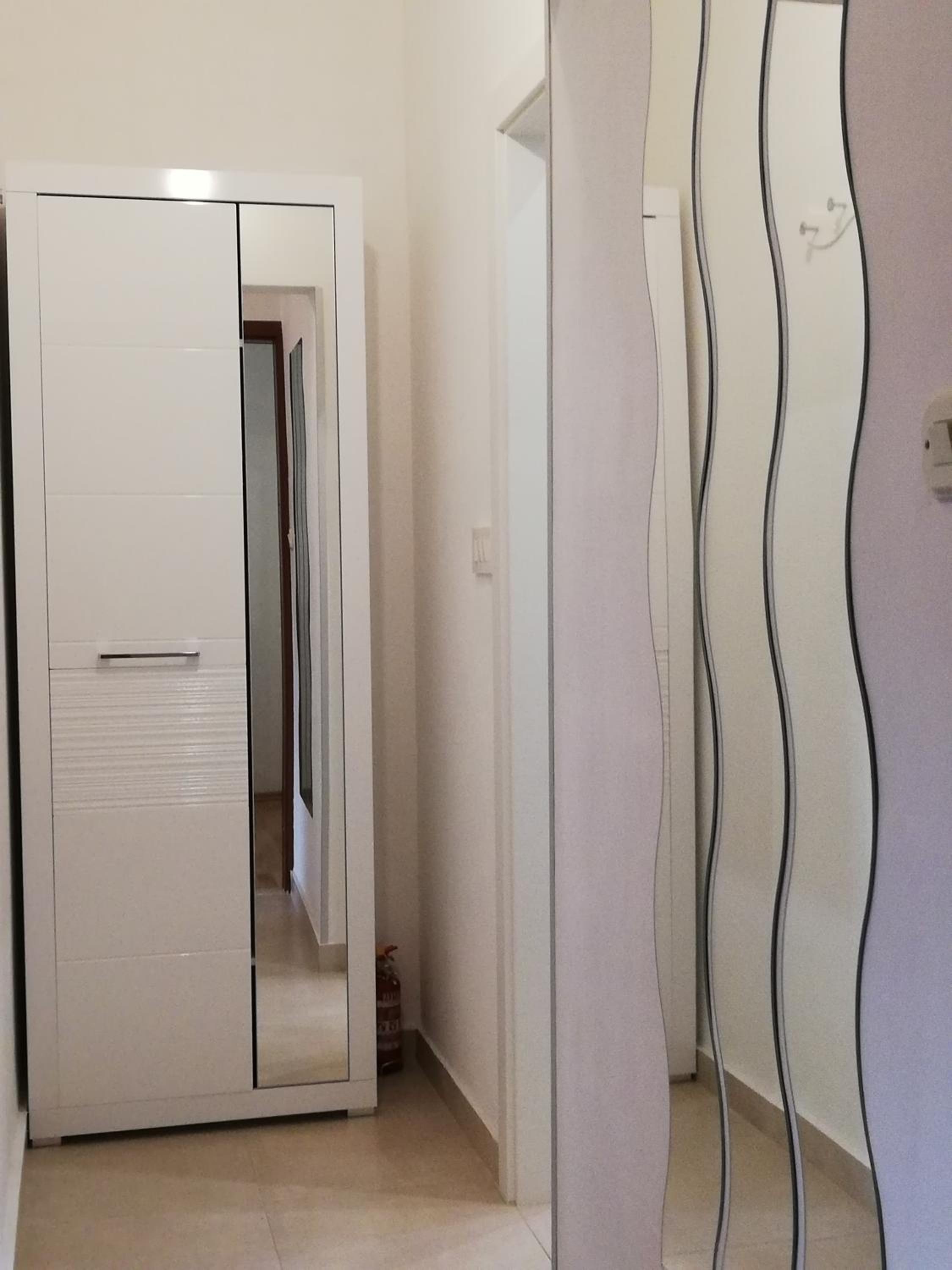 Studio Apartman Lenka view 4