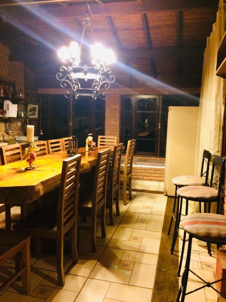 Villa Valentina chalés com lareira e churrasqueira