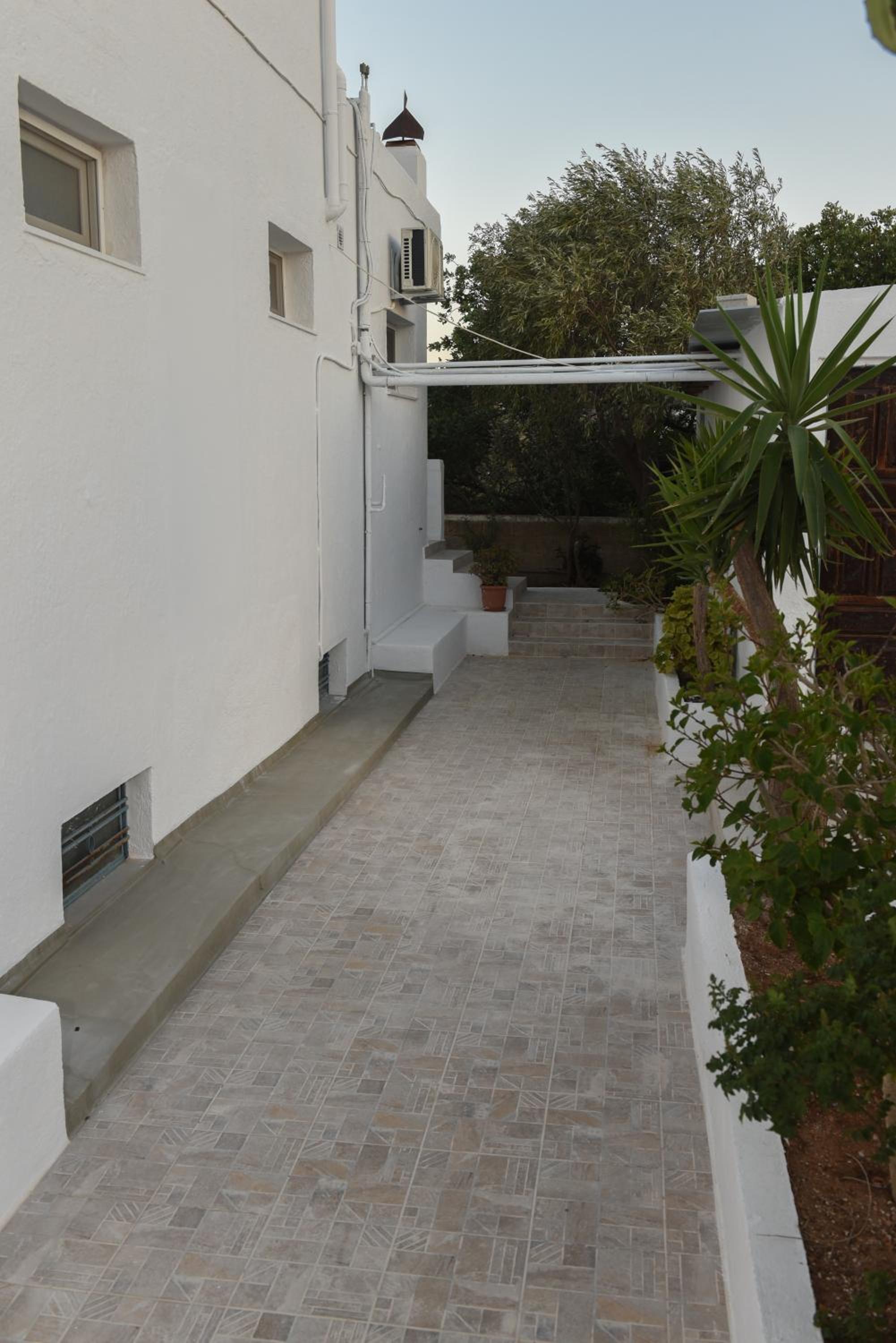 Splendide Apartments view 4