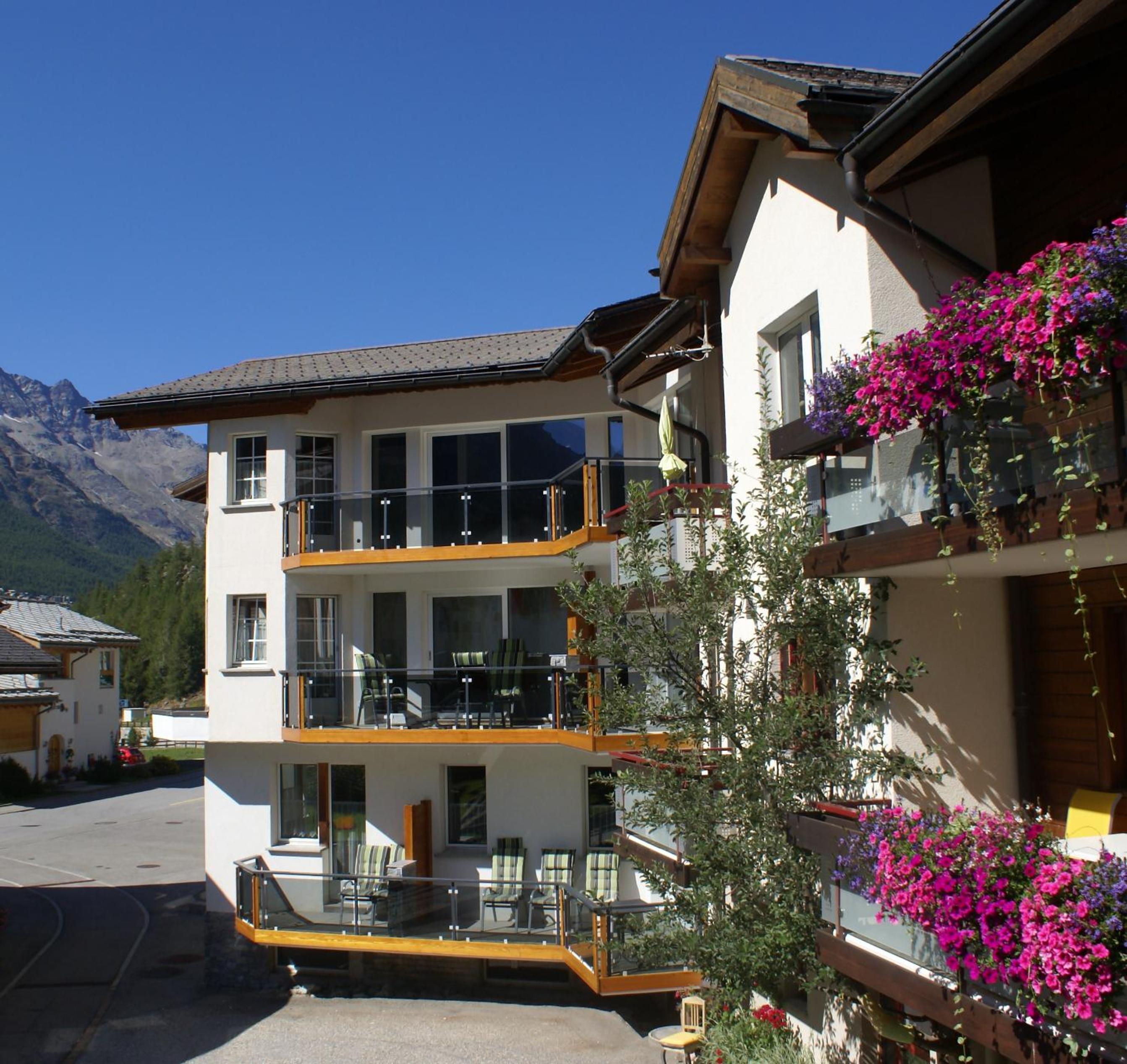 Hotel Apartment Haus Alpenrose