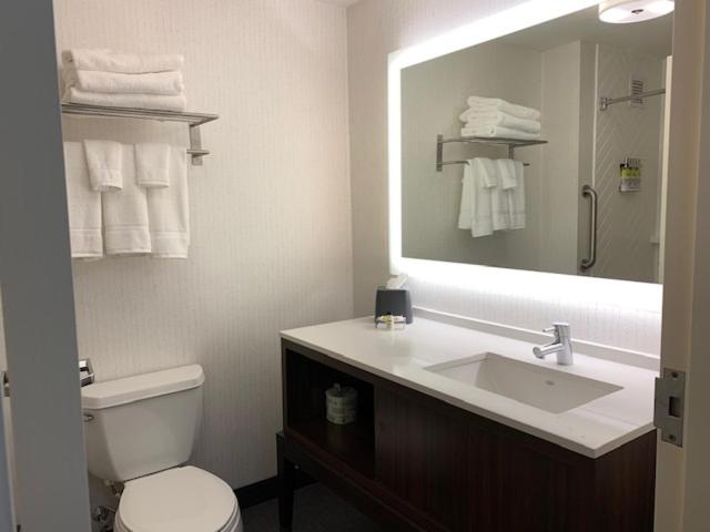 Holiday Inn - Cheshire - Southington, an IHG Hotel - Property Image 25