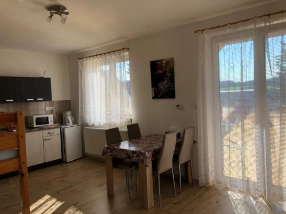 Apartmány Eva Frymburk view 3