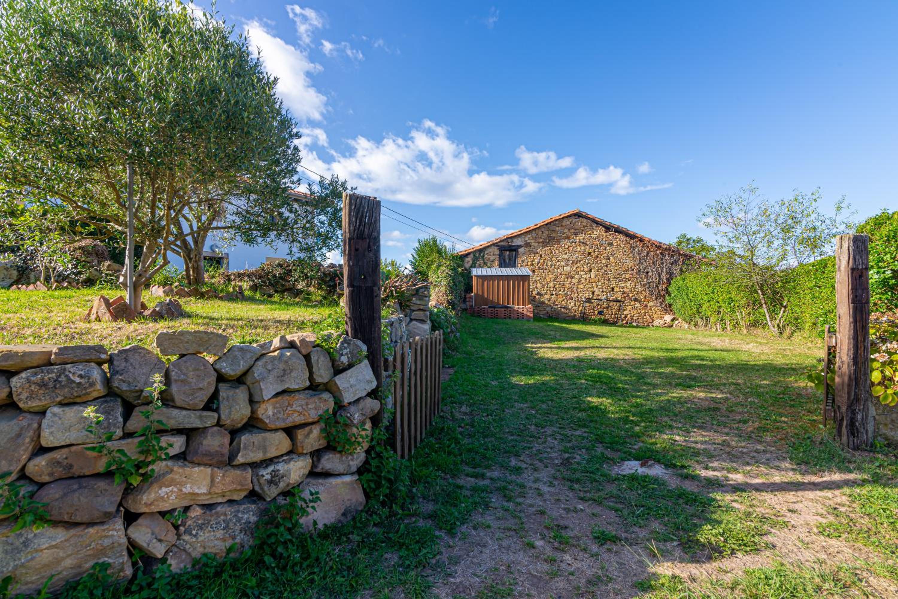 La Curuxa view 3