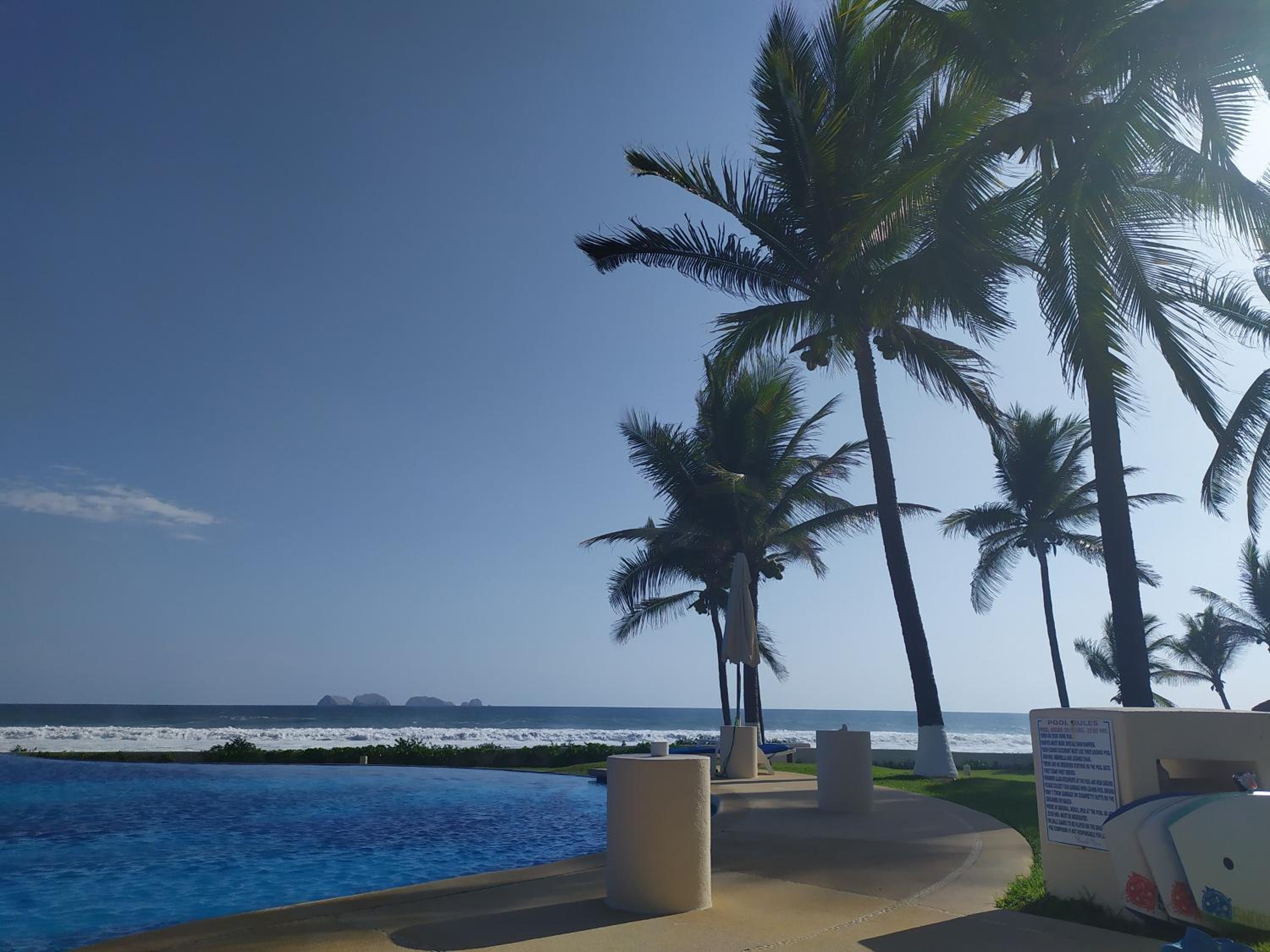 Villas Playa Blanca view 3