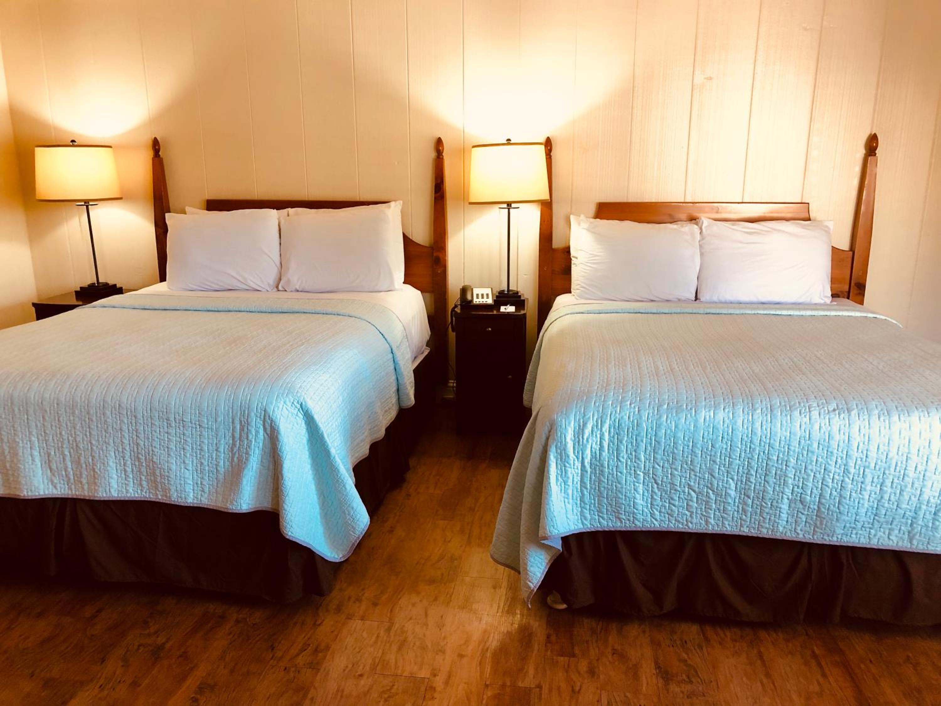 Carmel Resort Inn - Property Image 15