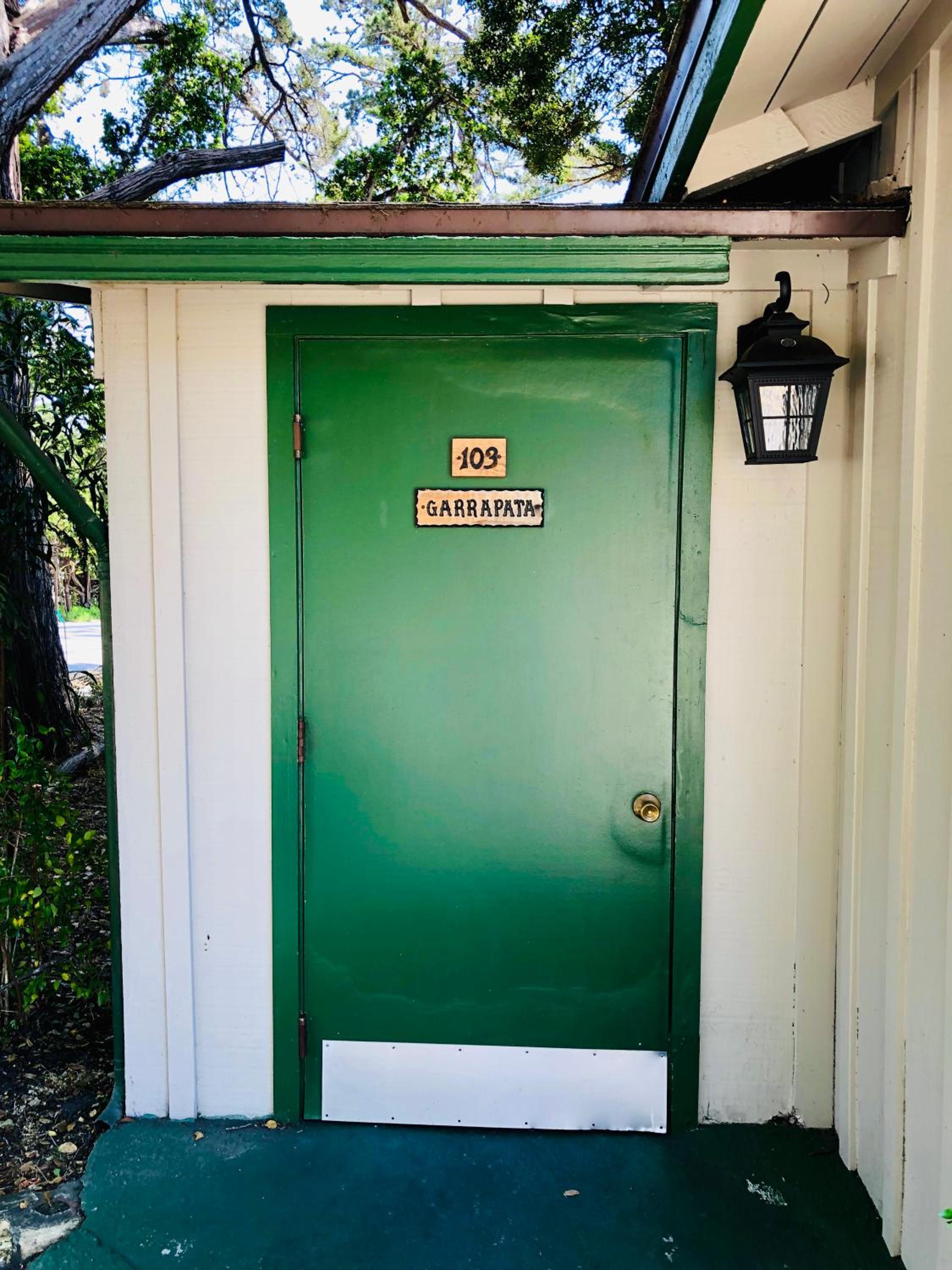 Carmel Resort Inn - Property Image 12