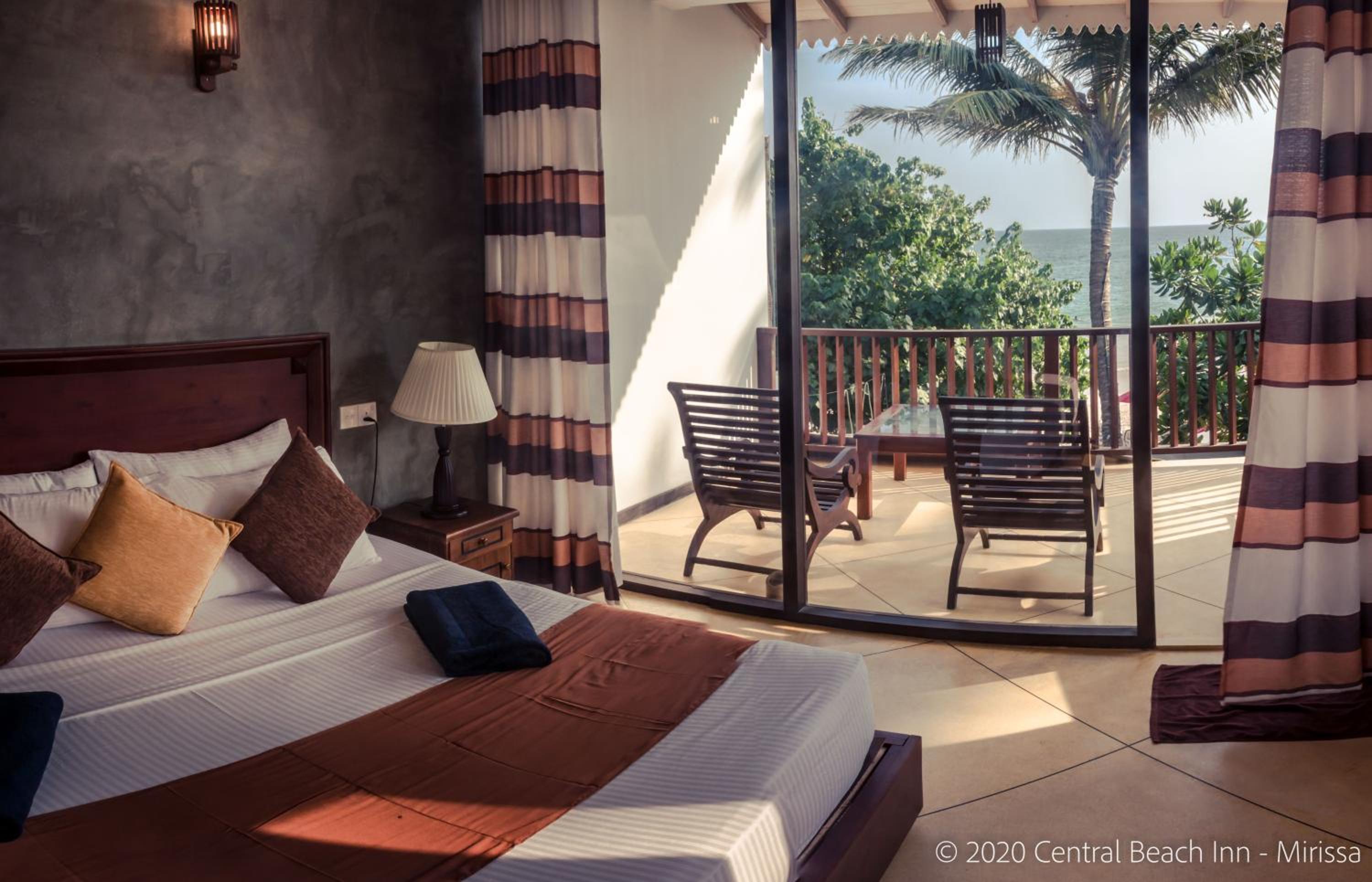 Central Beach Inn