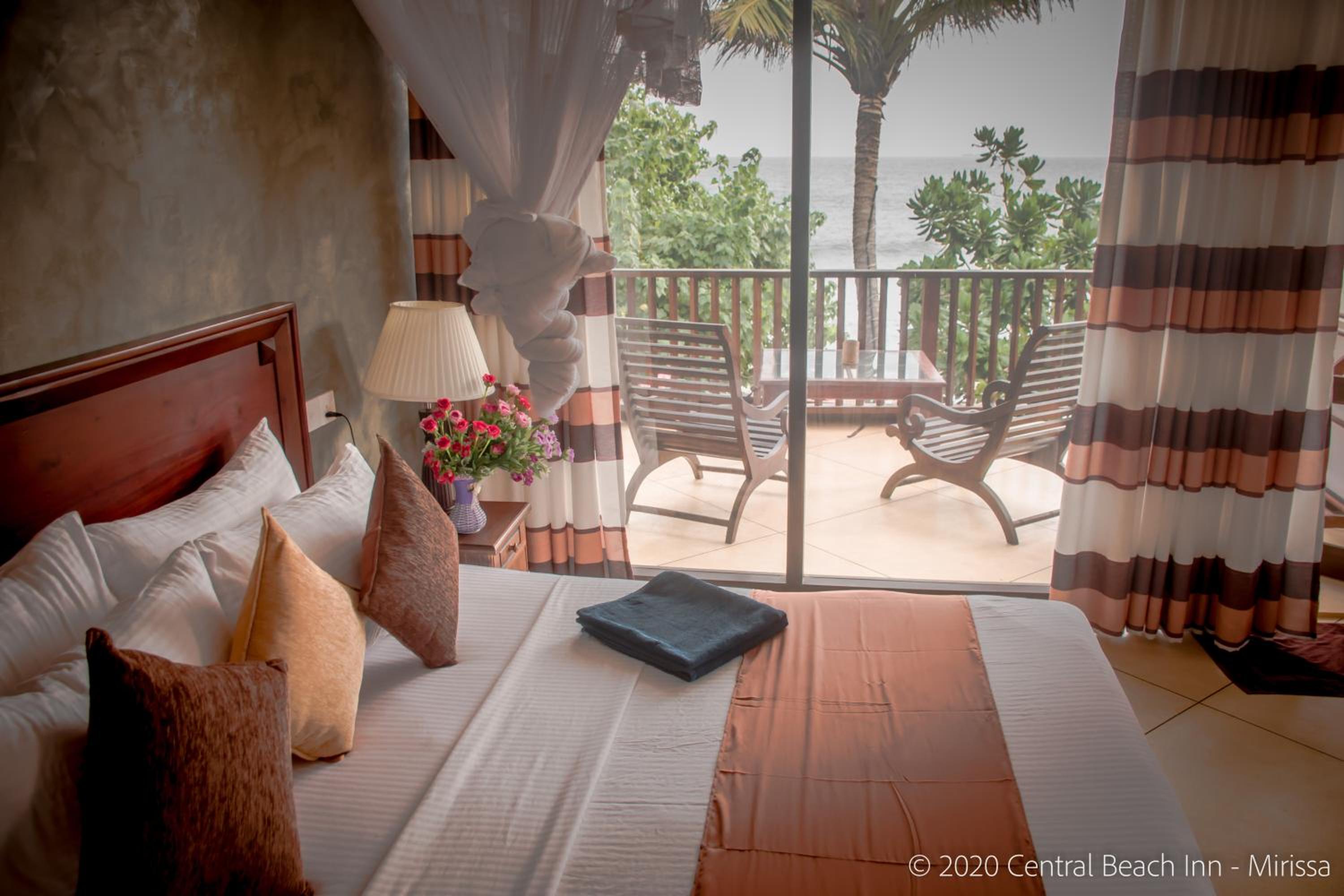 Central Beach Inn