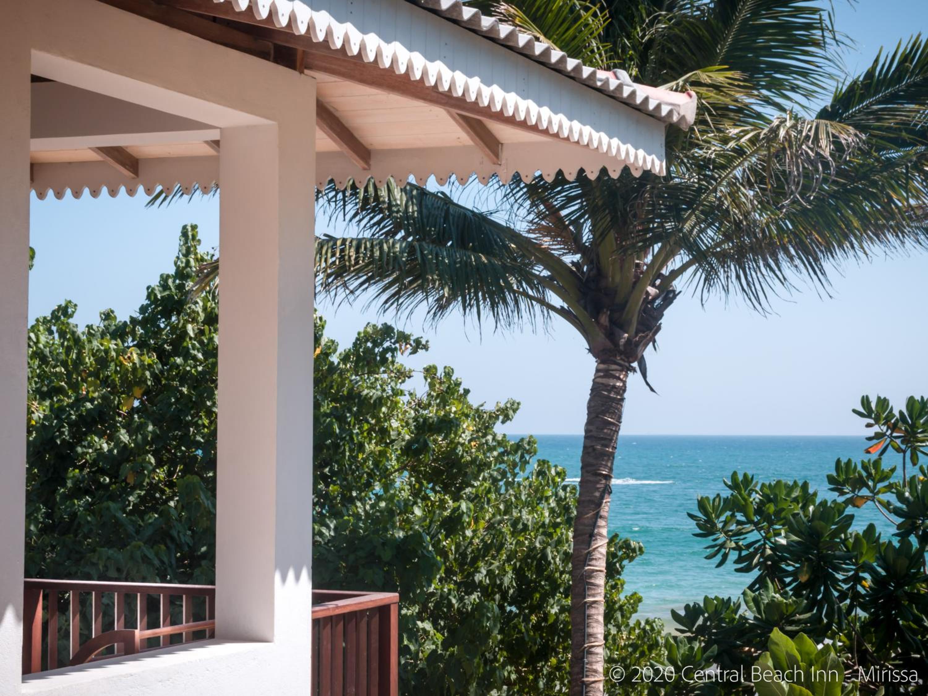 Central Beach Inn