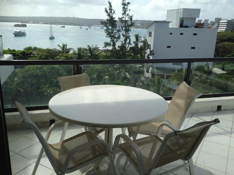 Apartamento en el Centro de San Andrés Islas con vista al mar- Edificio Bay Point 703
